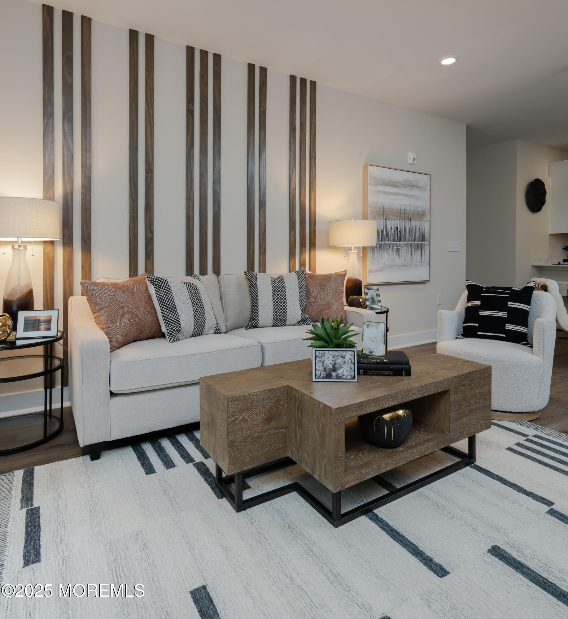28303 Radford Court Image 4