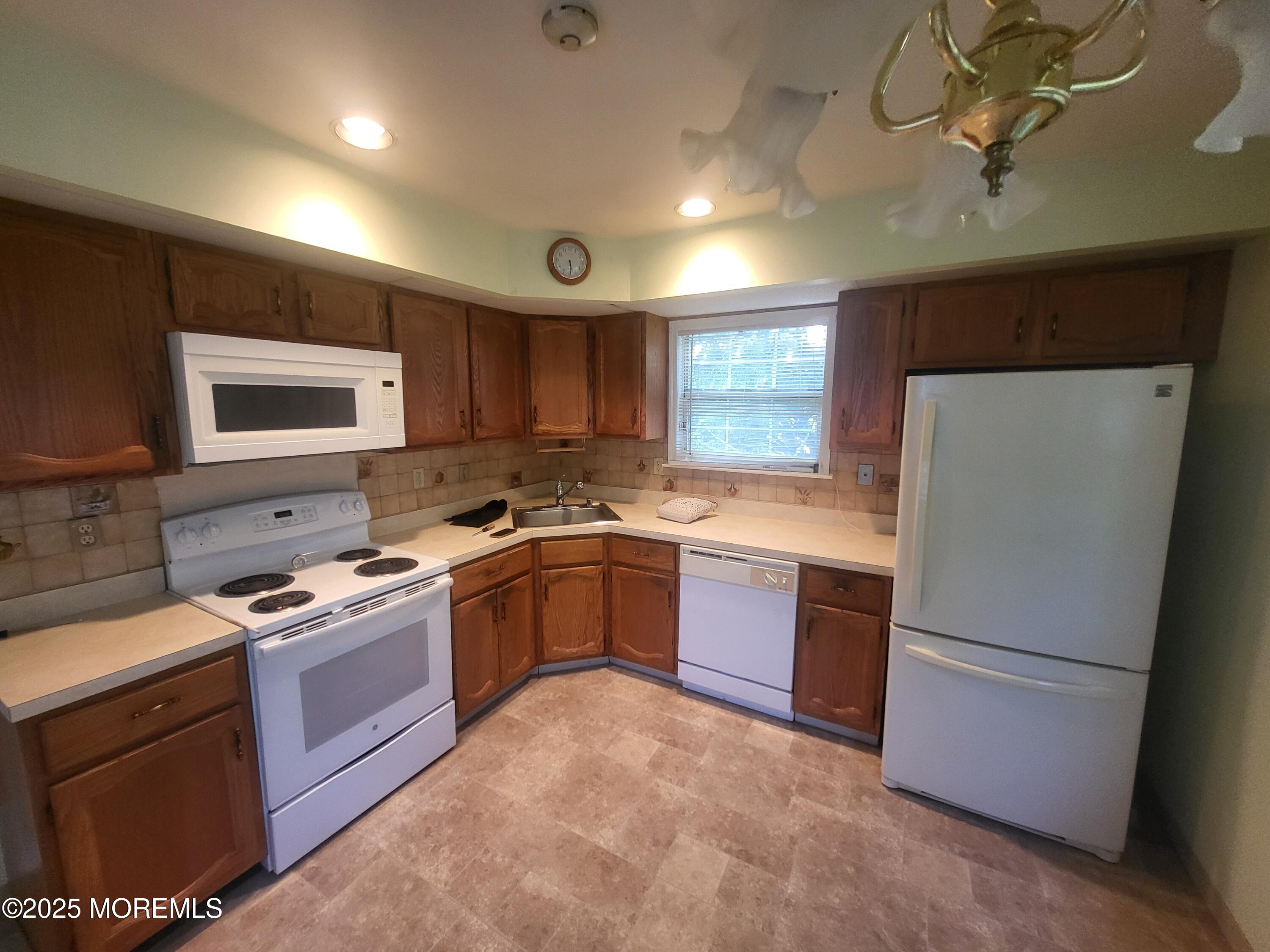 153D Concordia Circle Image 3