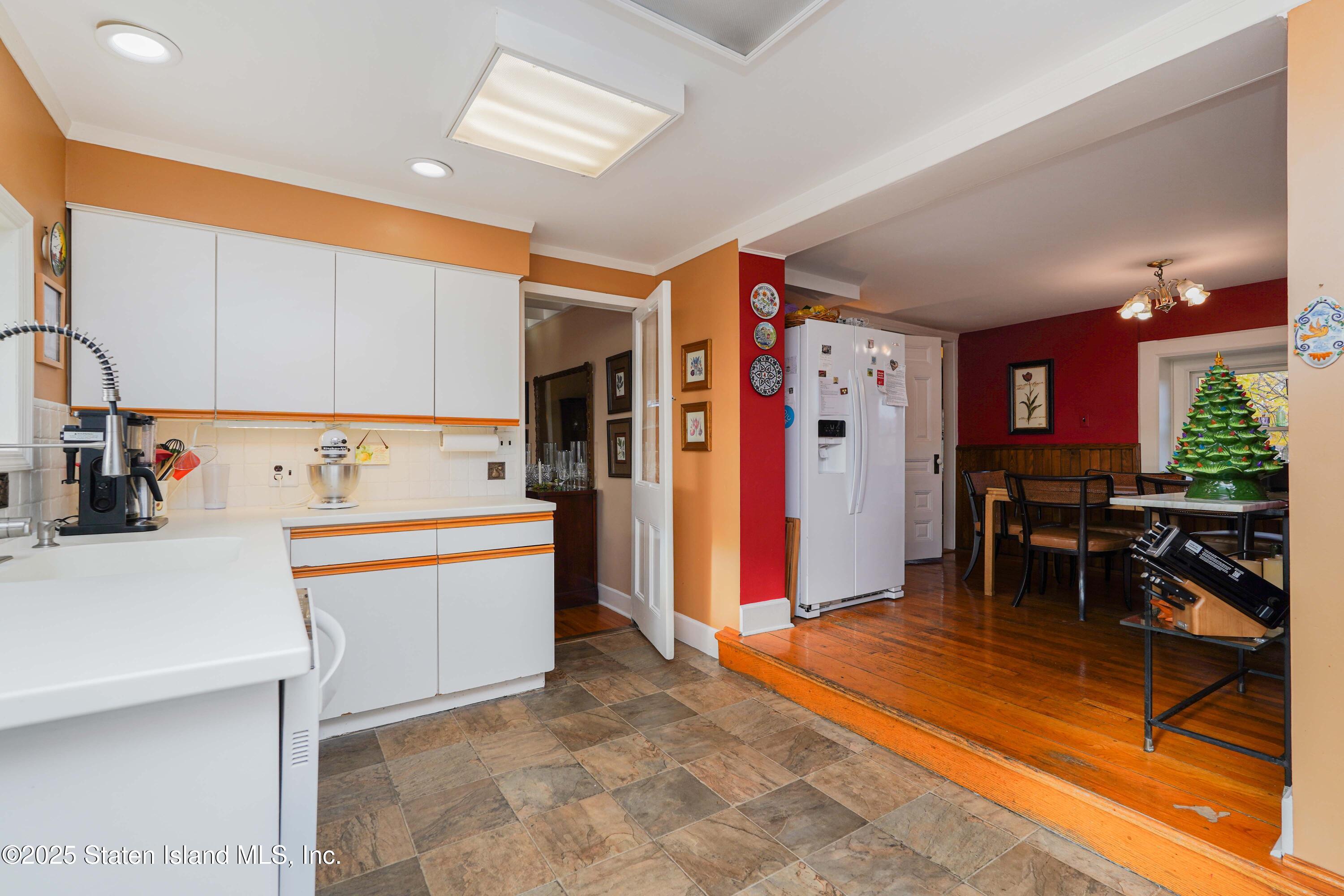 45 East Loop Road, Staten Island, NY, 10304 image 7