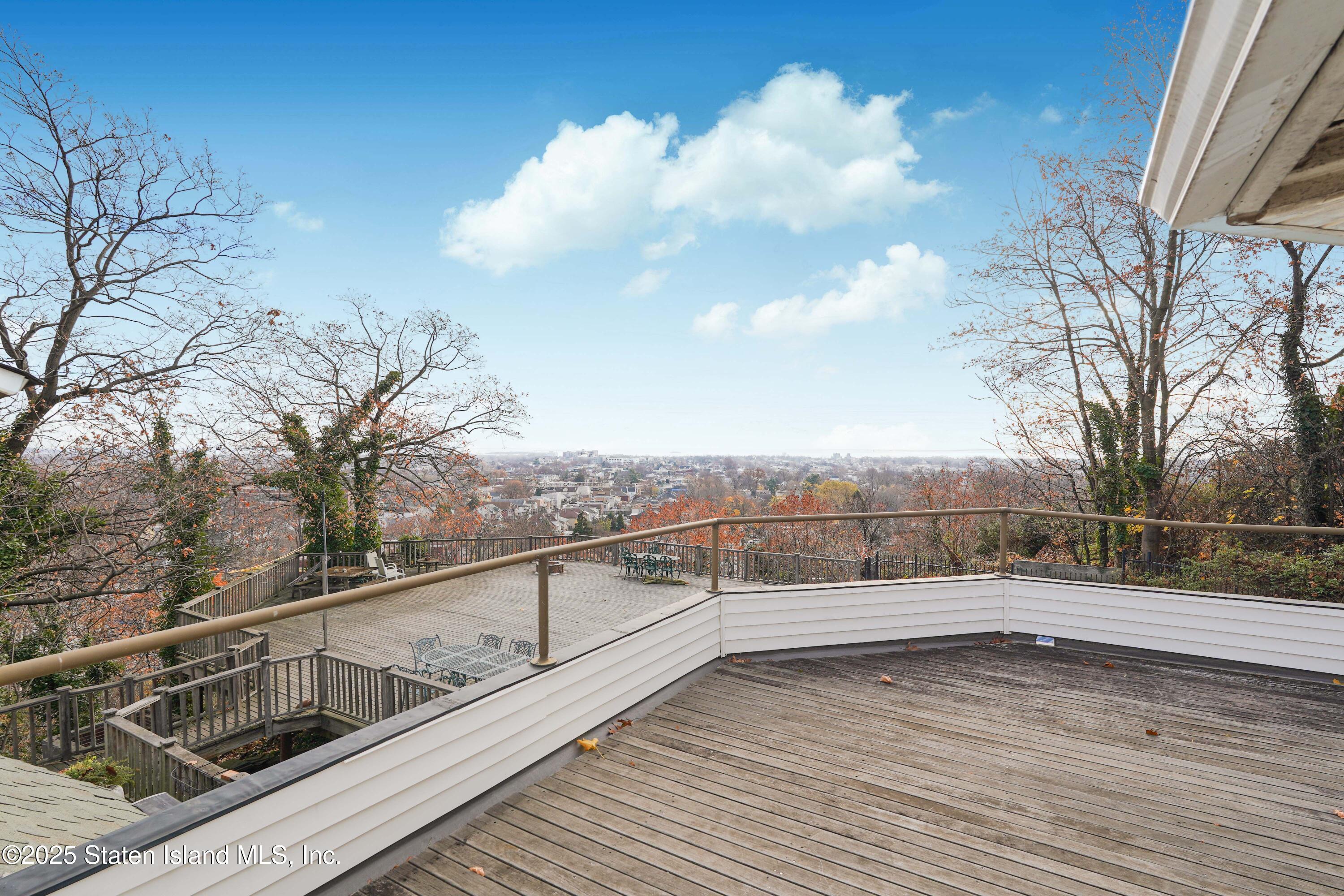 45 East Loop Road, Staten Island, NY, 10304 image 24