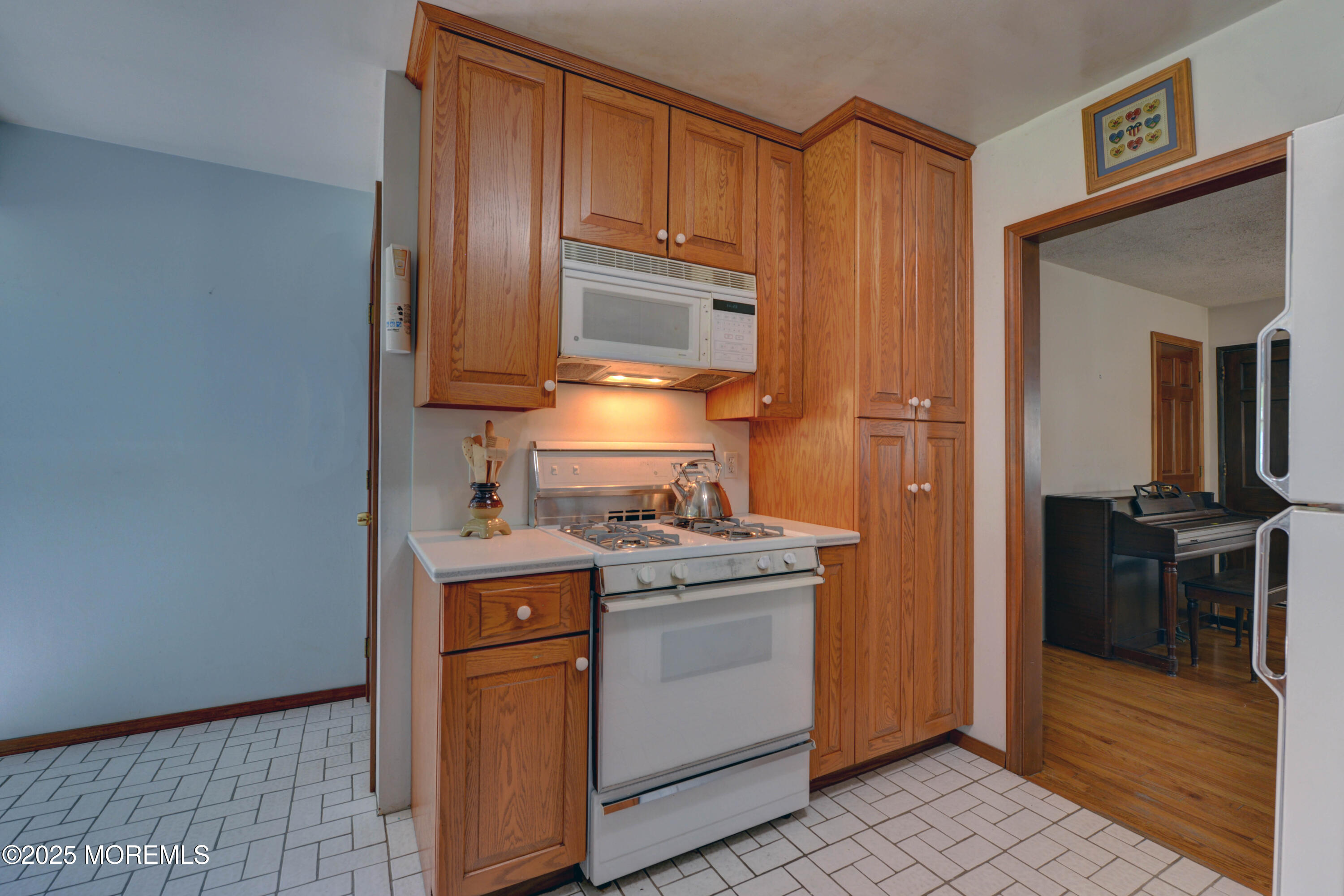 26 Old Manor Road, Holmdel, NJ, 07733 image 16