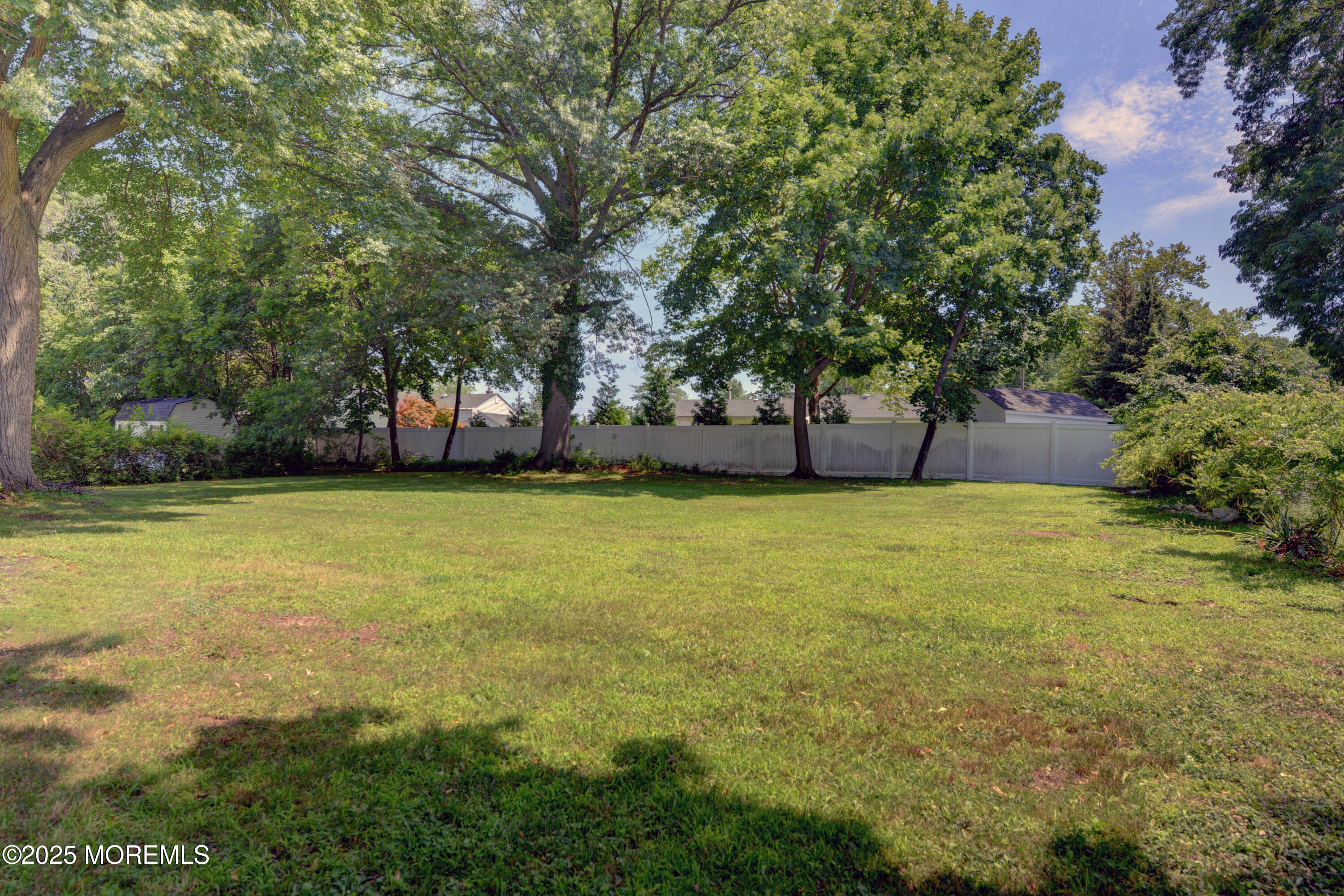 26 Old Manor Road, Holmdel, NJ, 07733 image 32