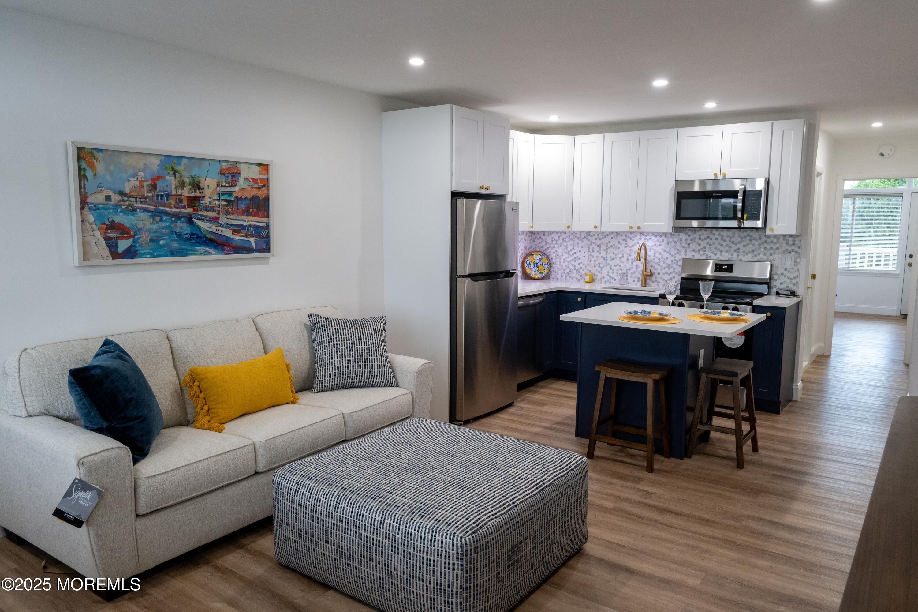 401 Broadway 24, Barnegat Light, NJ, 08006