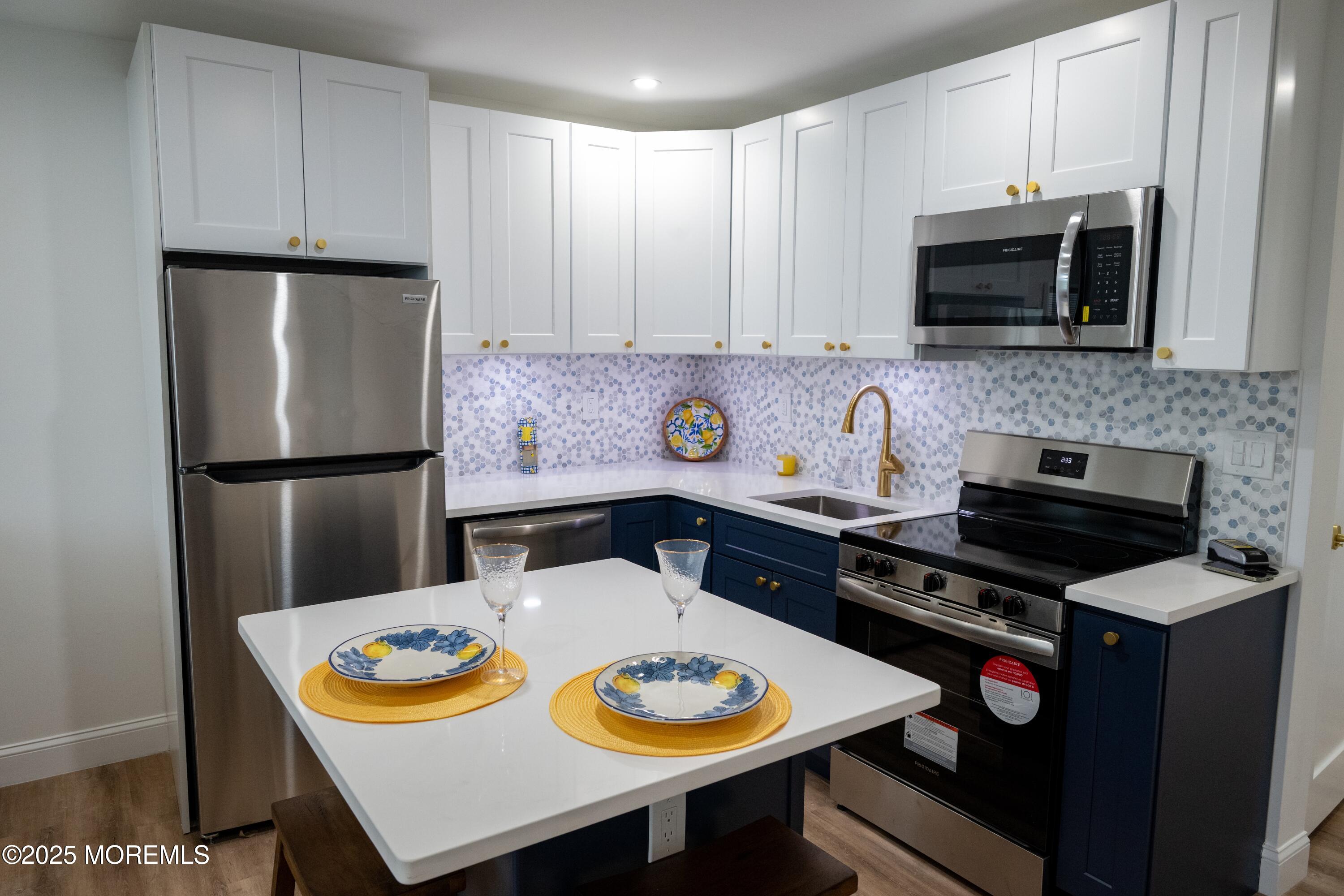 401 Broadway 24 Image 3
