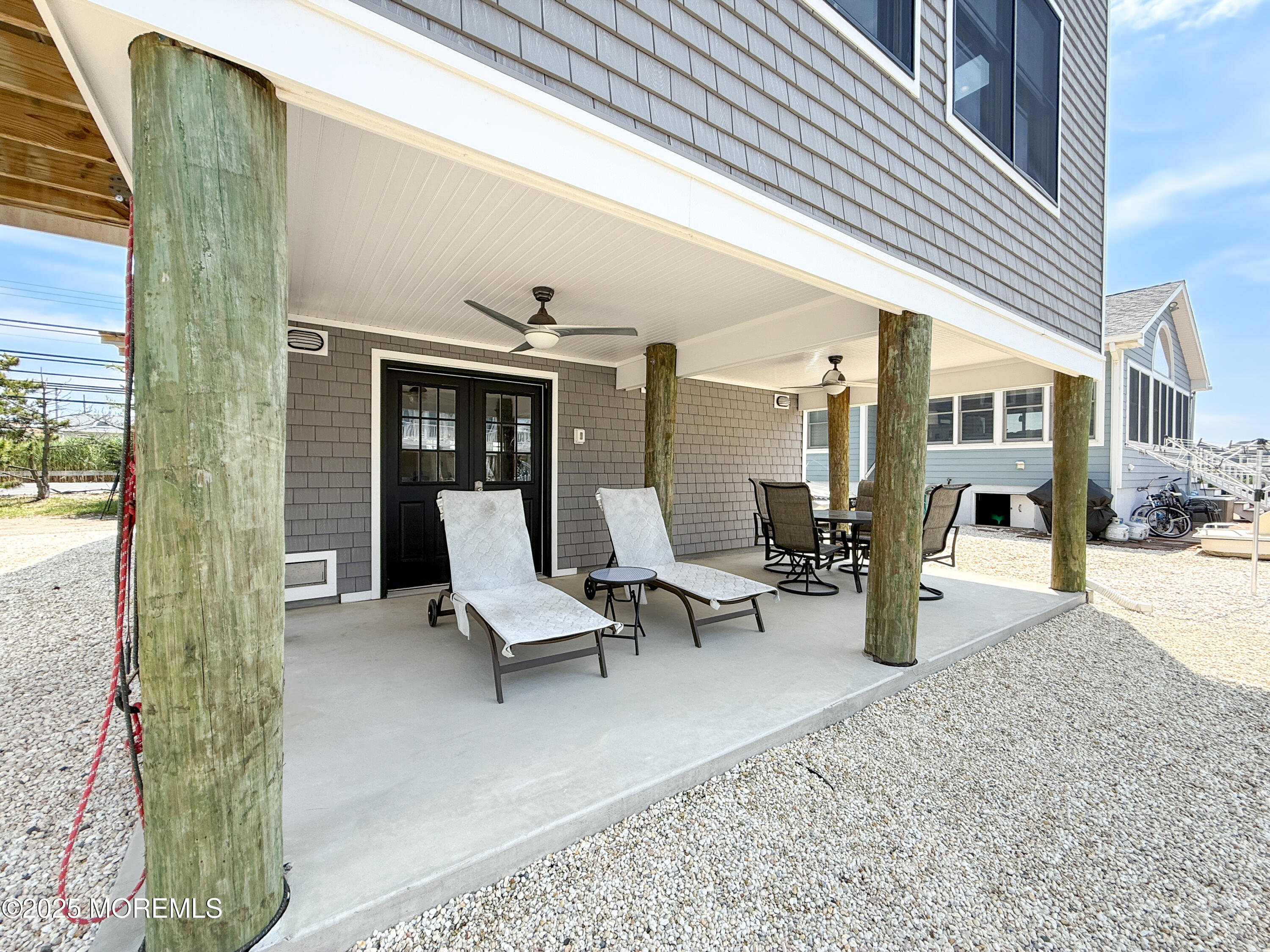 3365 Heron Lane Image 5