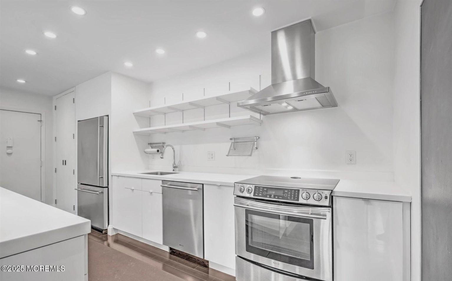 35 Amberly Drive G, Manalapan, NJ, 07726 image 15