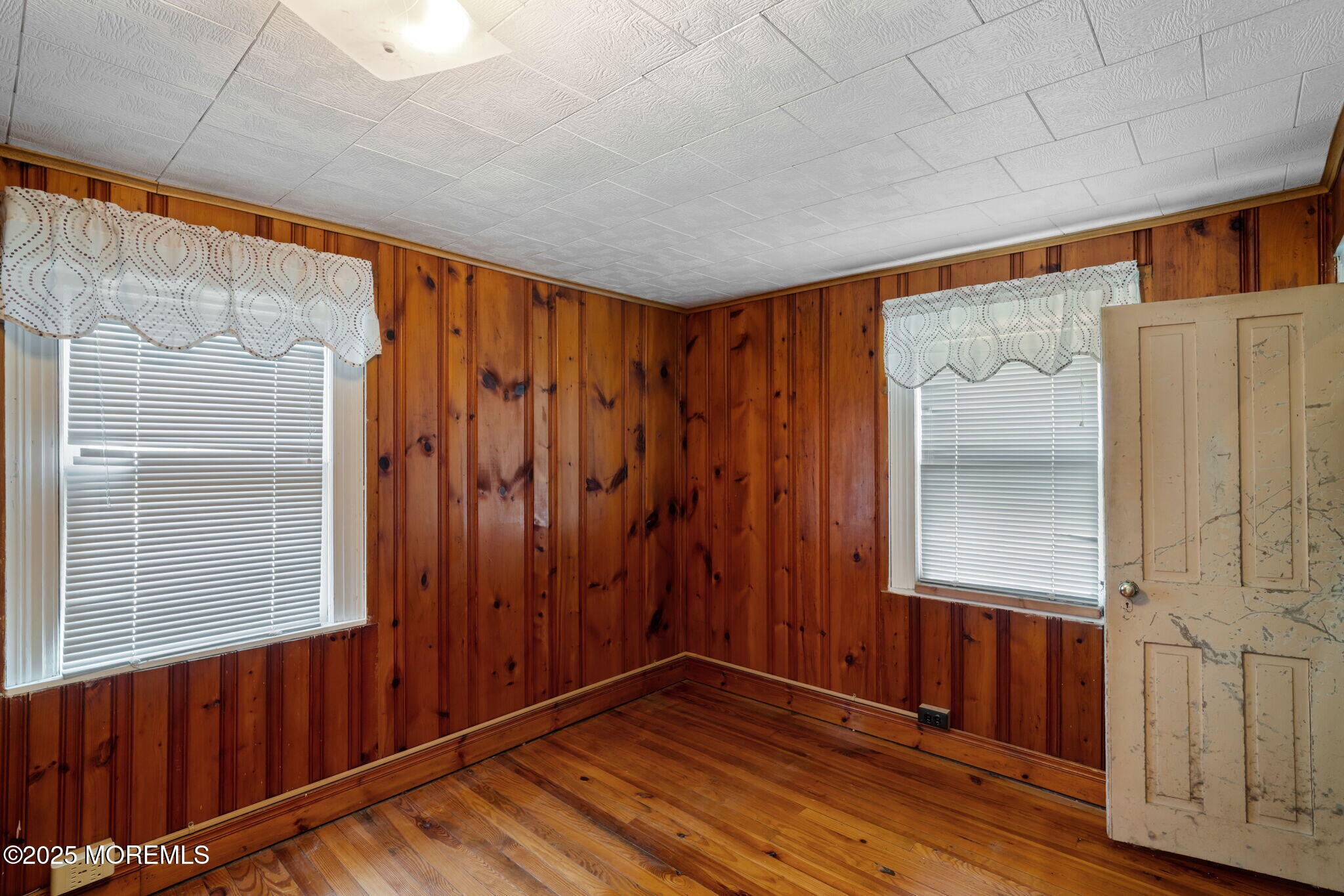 370 S Green Street, Tuckerton, NJ, 08087 image 32