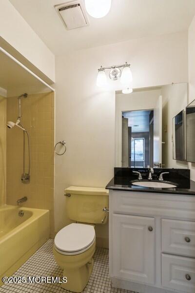 239 Medford Court B, Manalapan, NJ, 07726 image 24