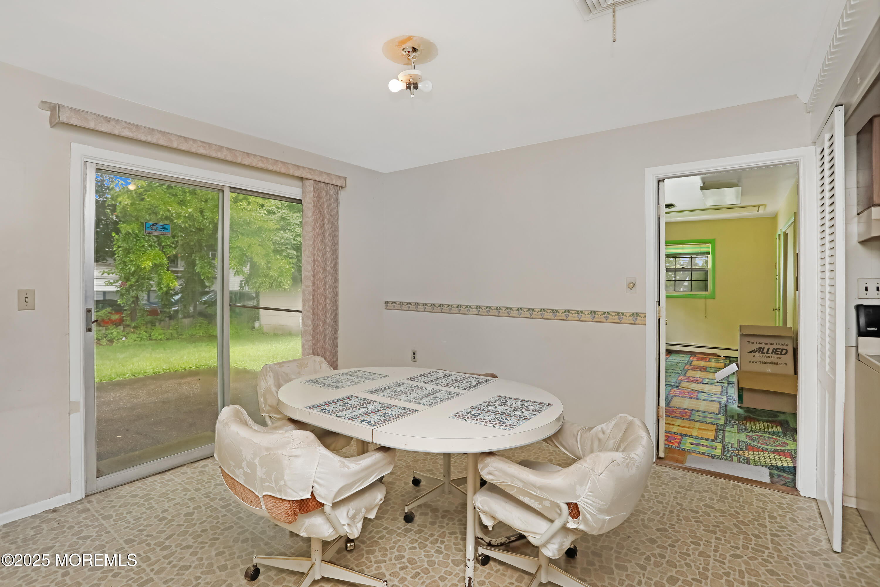 4 Dawn Way, Aberdeen, NJ, 07747 image 6