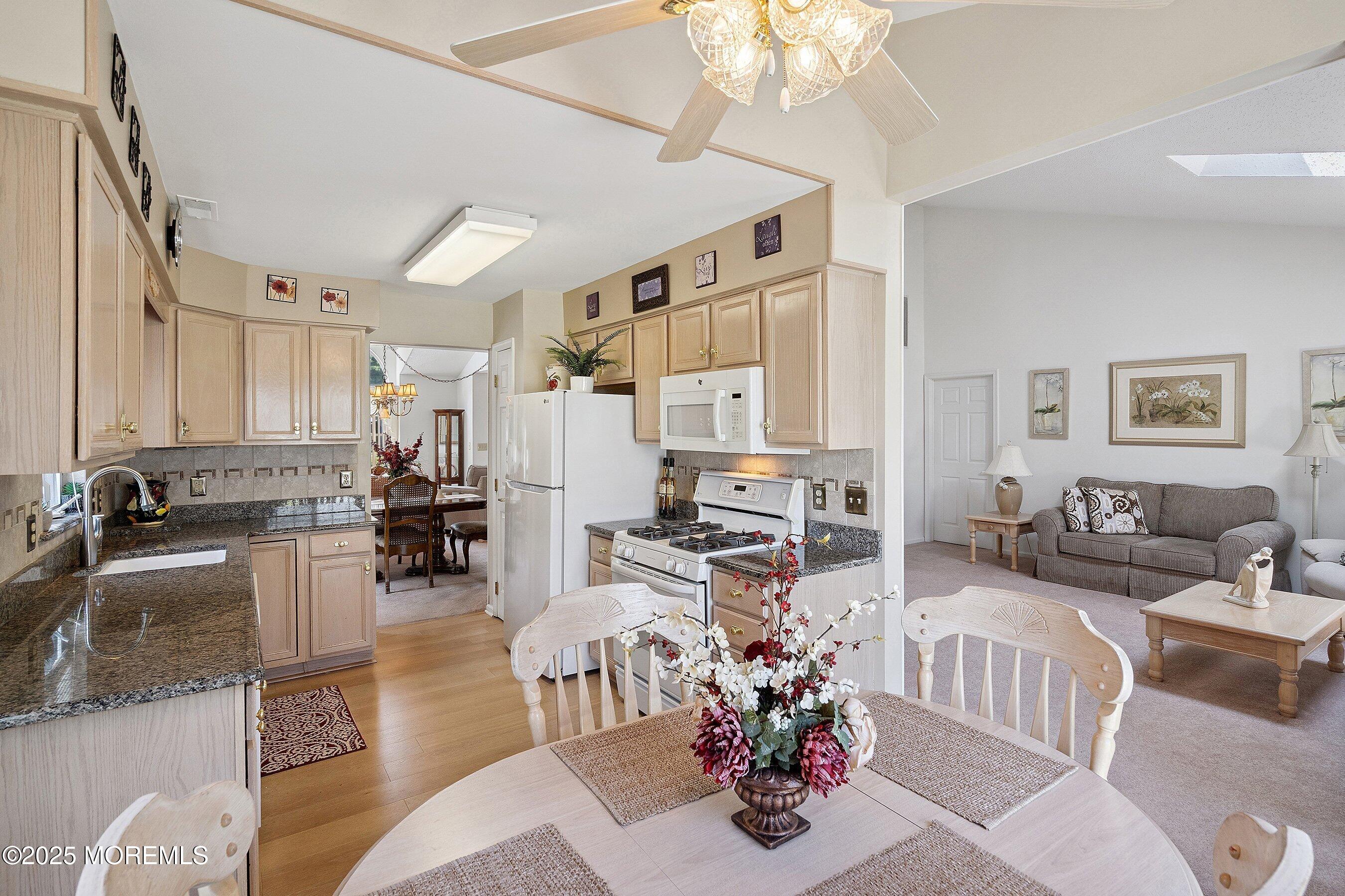 9 Penny Lane, Jackson, NJ, 08527 image 14