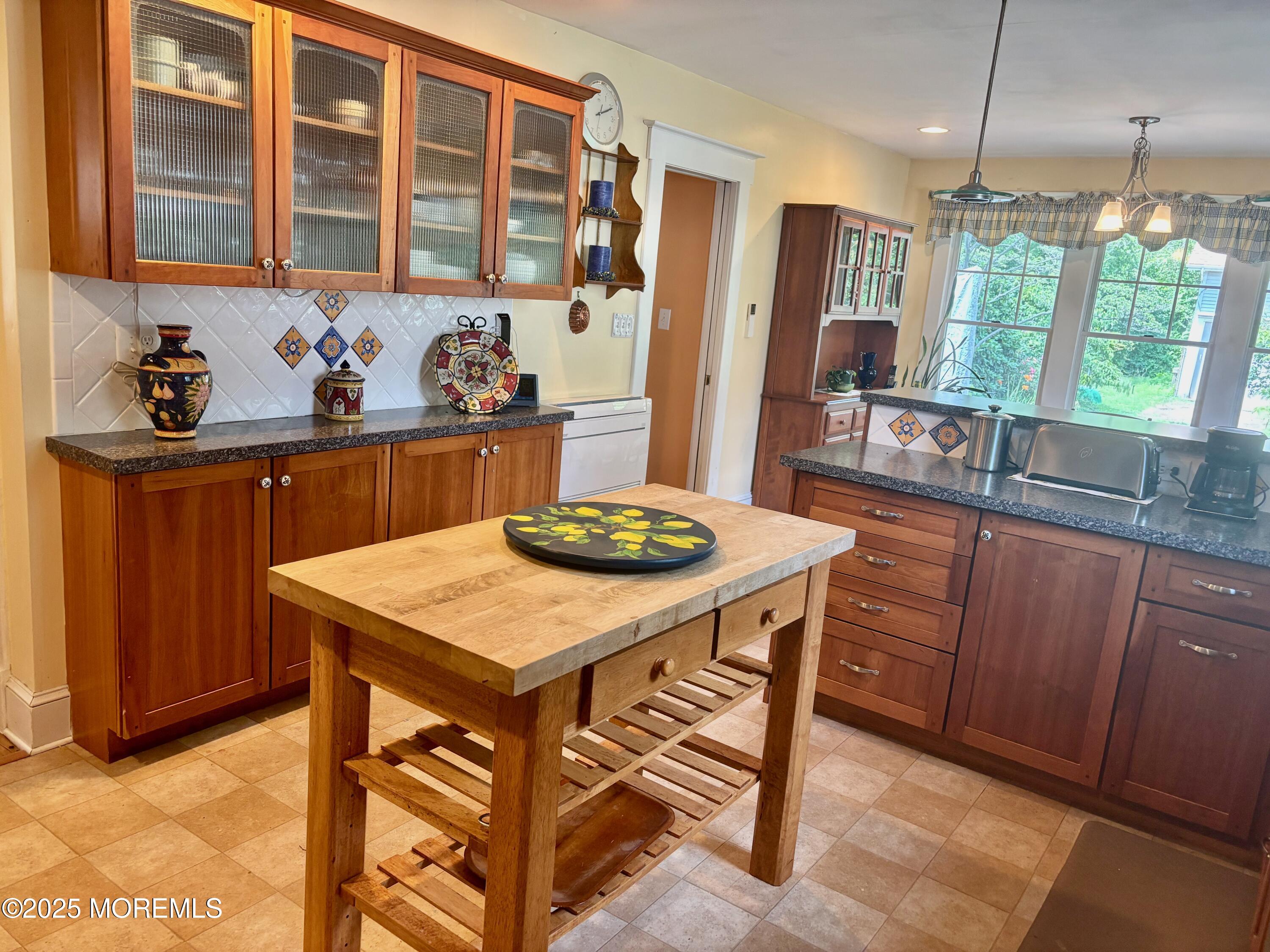 222 Morrison Avenue, Hightstown, NJ, 08520 image 12