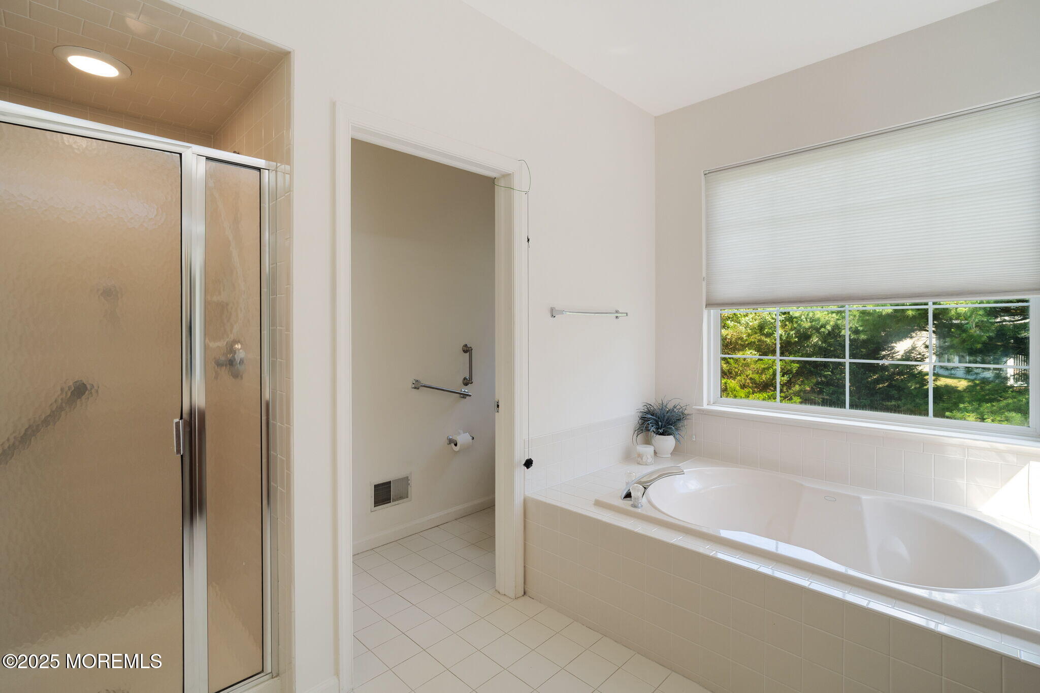 98 Mirage Boulevard, Barnegat, NJ, 08005 image 25