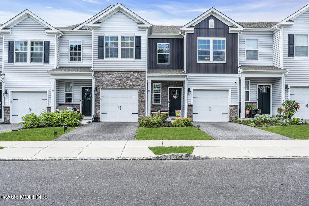 55 Peregrine Way Image 2