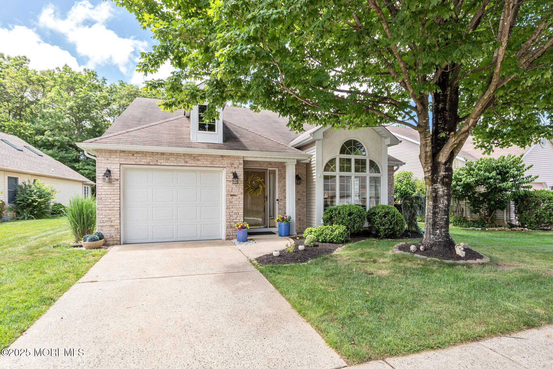 2254 S Chanticleer Court Image 4