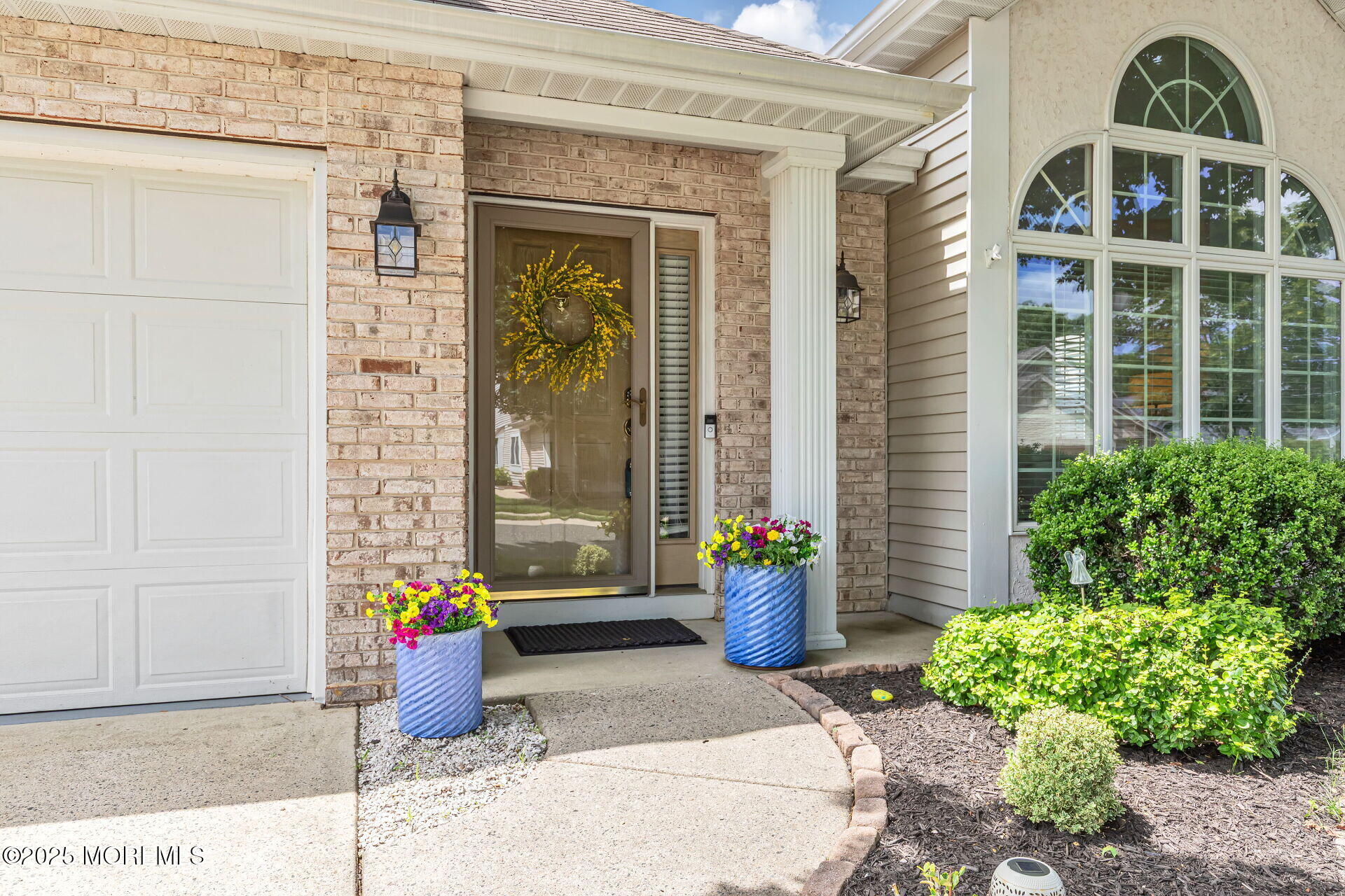 2254 S Chanticleer Court Image 3