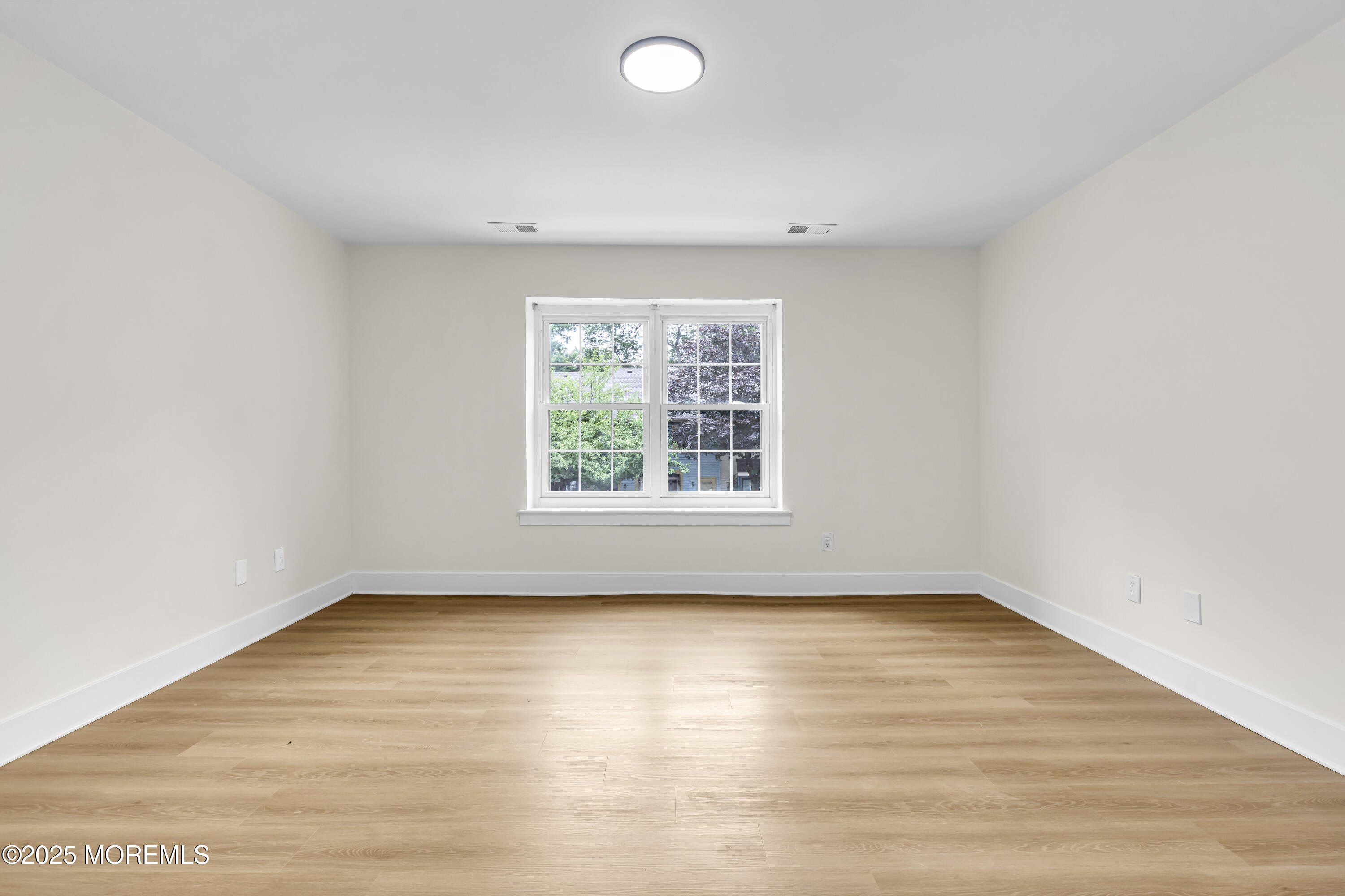 104 Dundee Court, Aberdeen, NJ, 07747 image 20