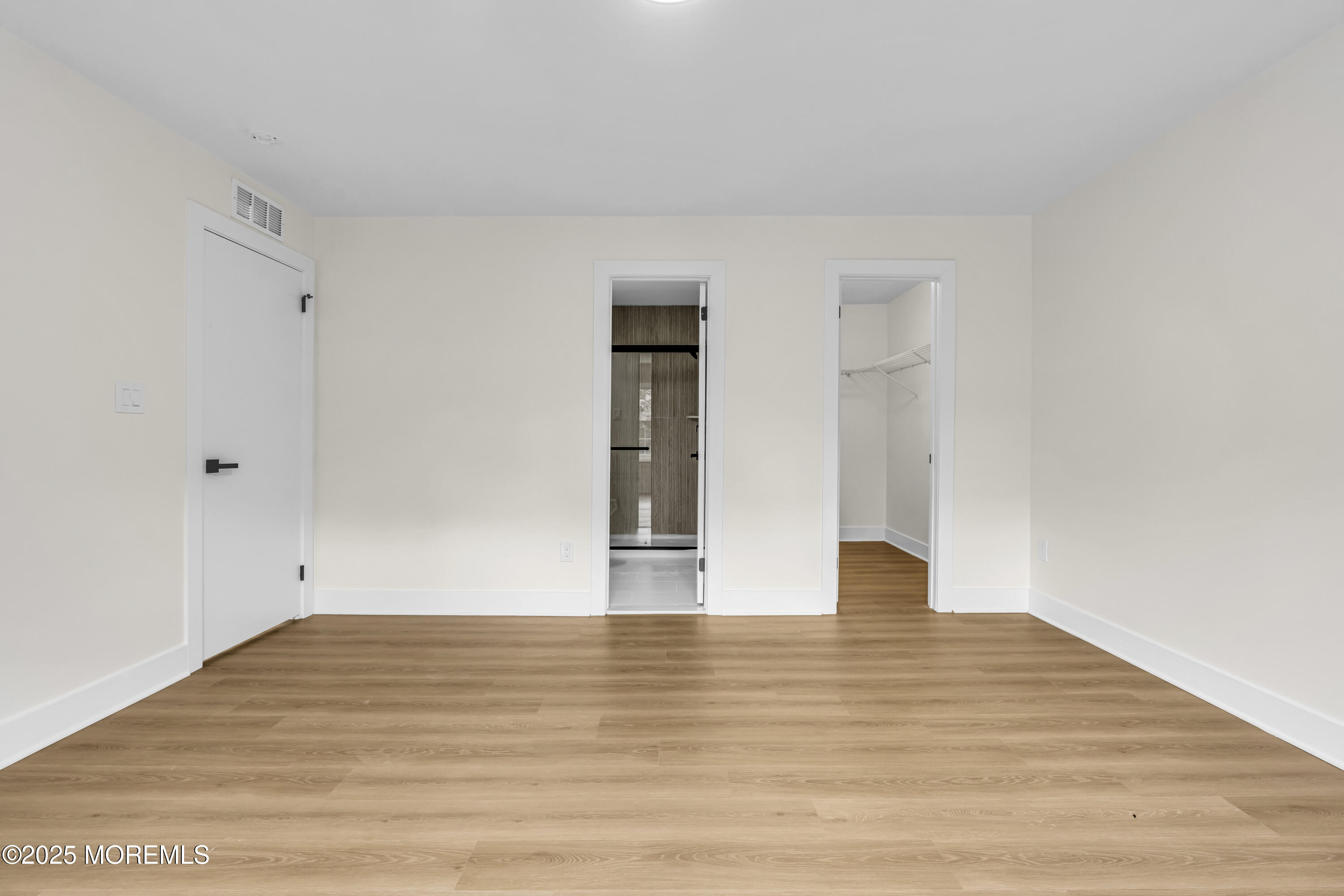 104 Dundee Court, Aberdeen, NJ, 07747 image 21