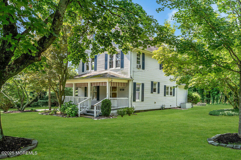 660 Herbertsville Road Image 2