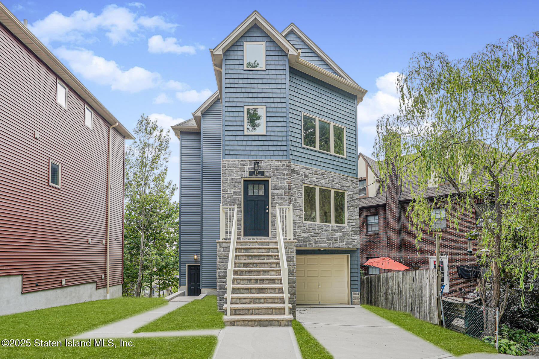 12 Ridge Court, Staten Island, NY, 10304