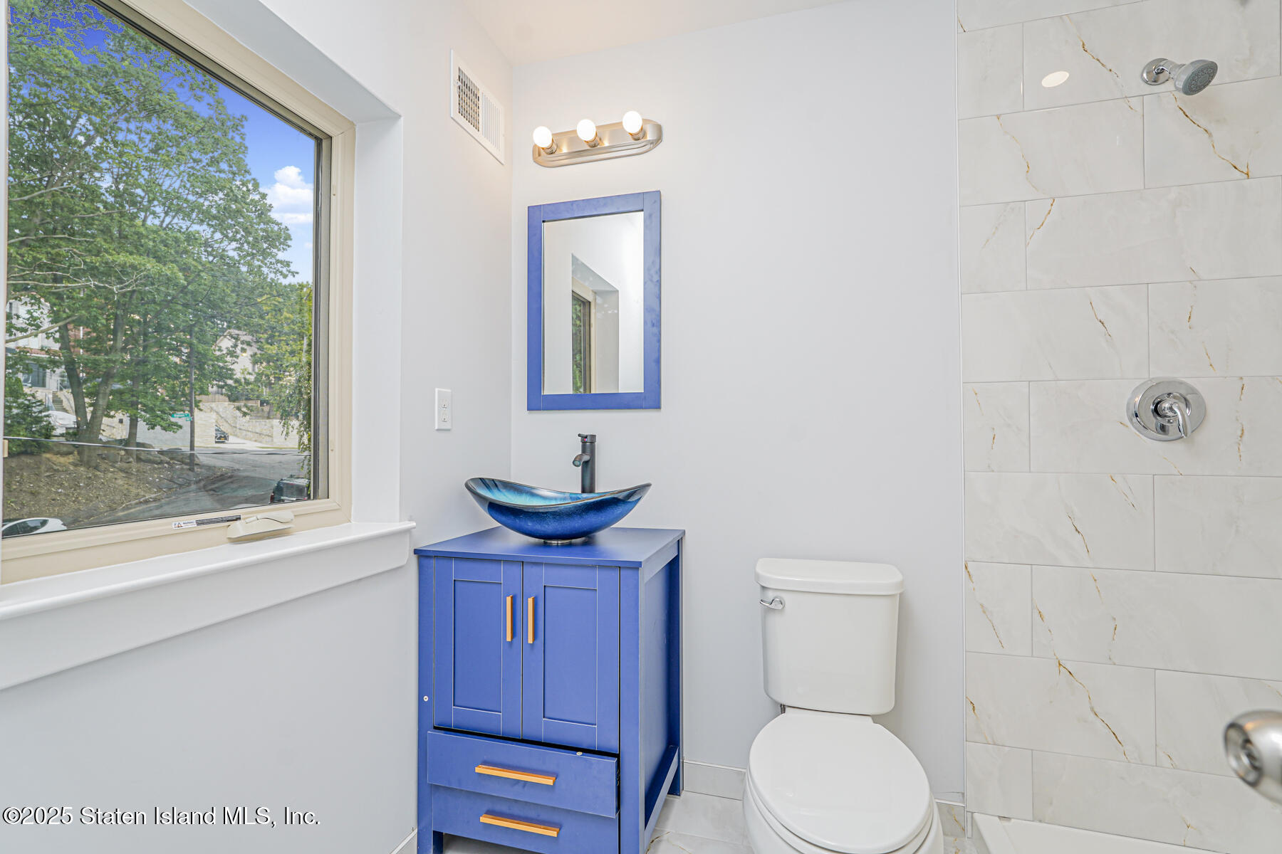 12 Ridge Court, Staten Island, NY, 10304 image 17