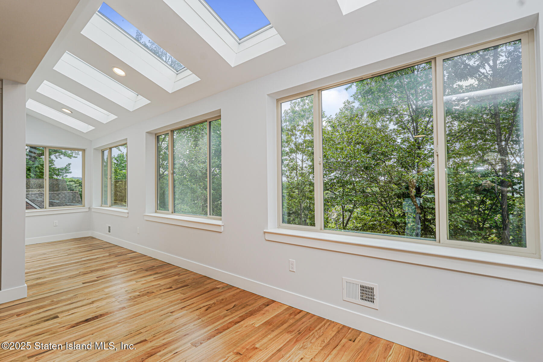 12 Ridge Court, Staten Island, NY, 10304 image 10