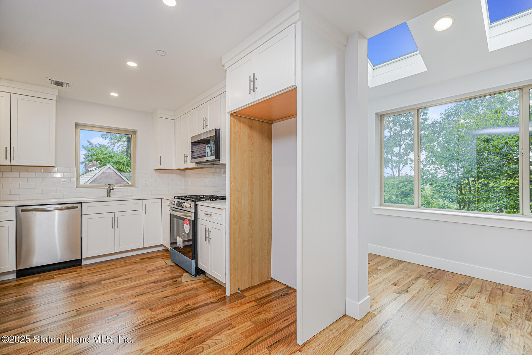 12 Ridge Court, Staten Island, NY, 10304 image 9