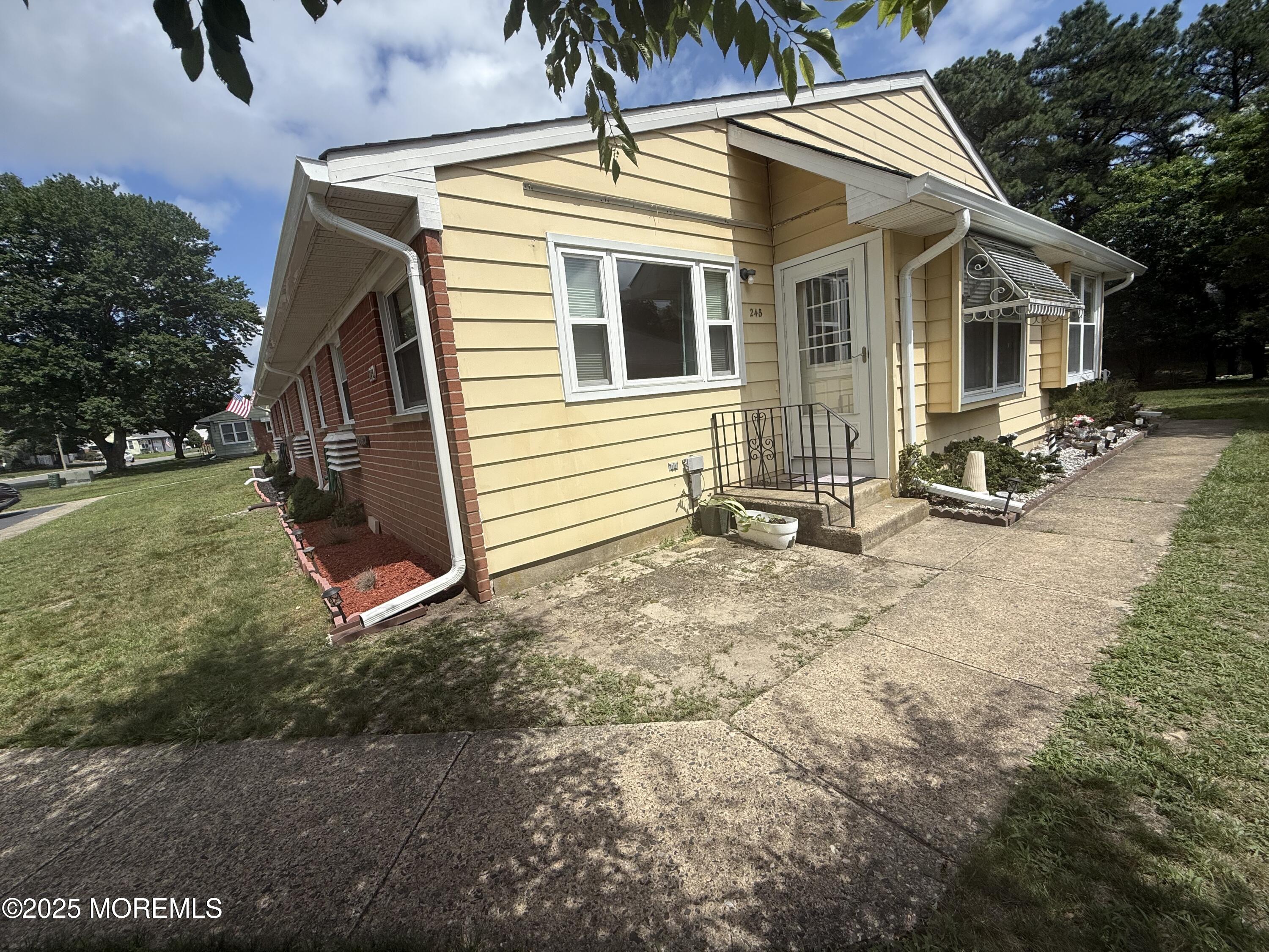 24B Monmouth Lane Image 2