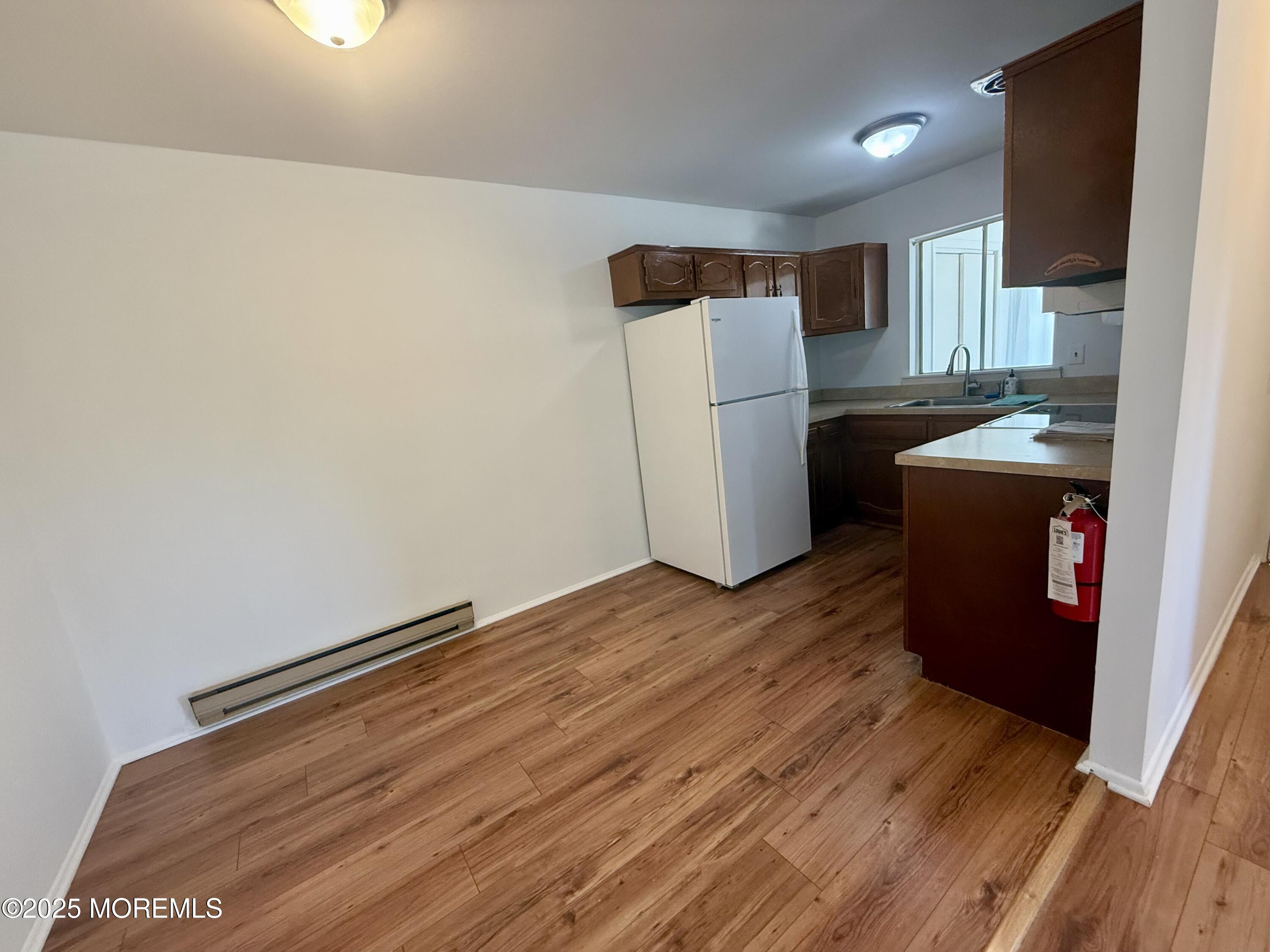24B Monmouth Lane Image 4