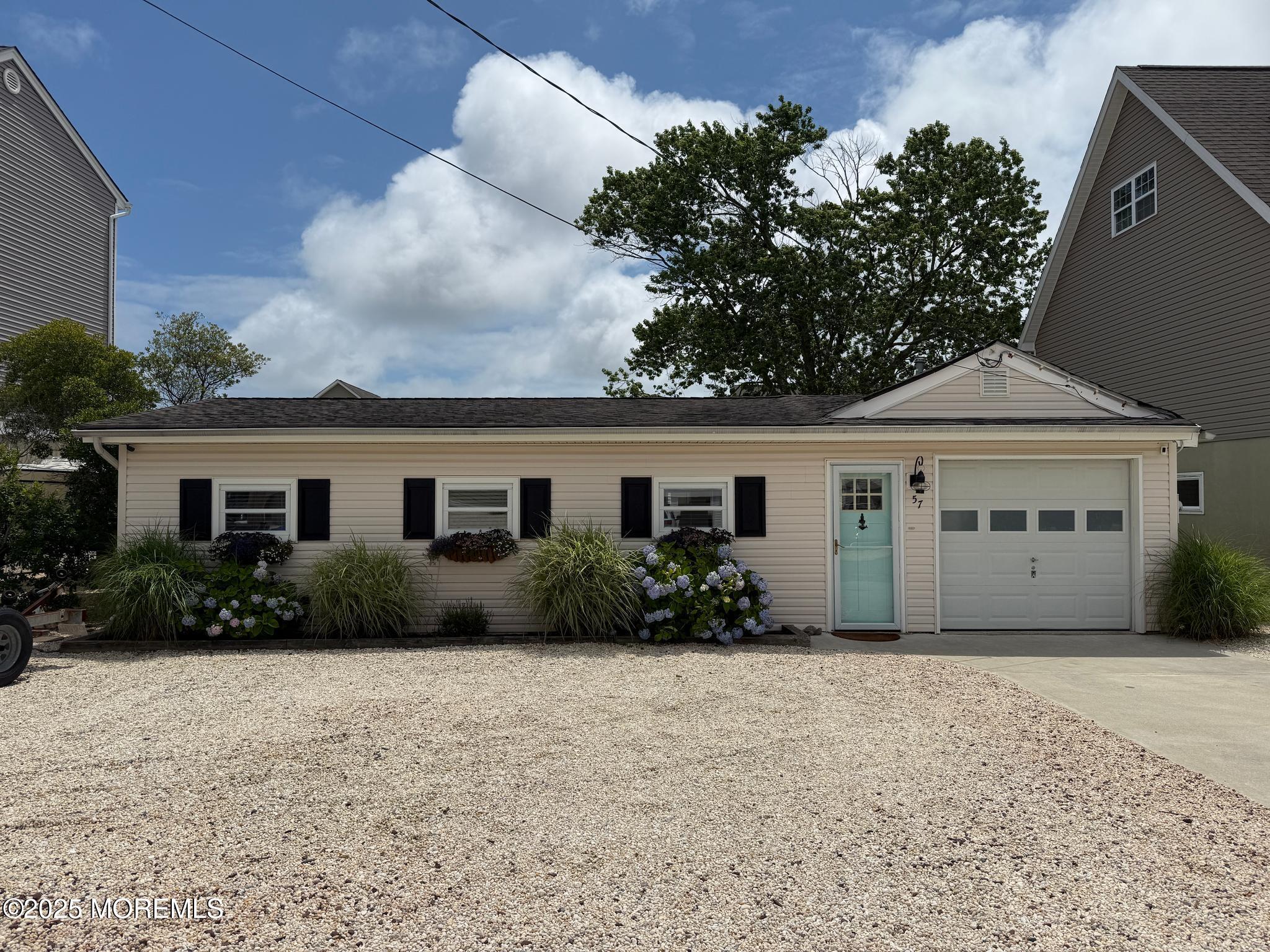 57 Albert Drive Image 2