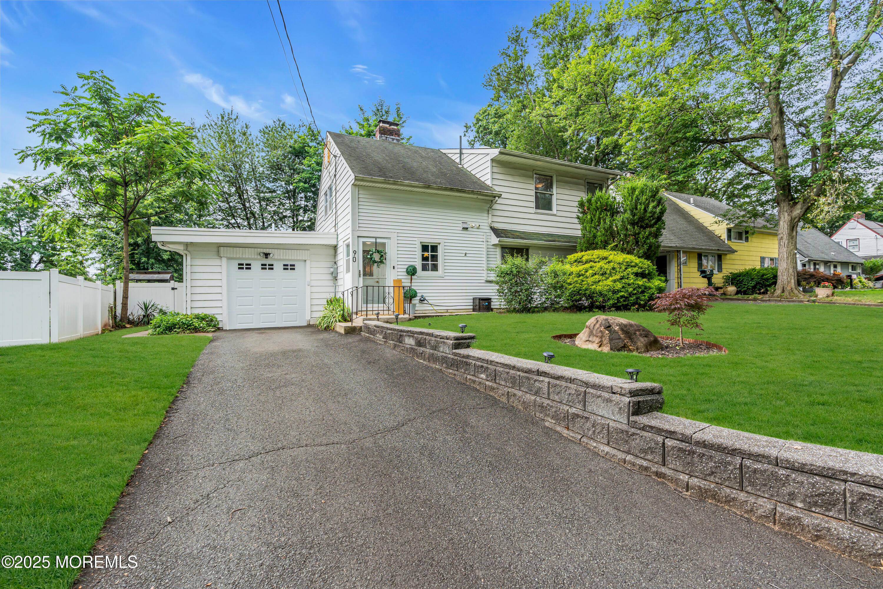 90 Ridge Road, Colonia, NJ, 07067