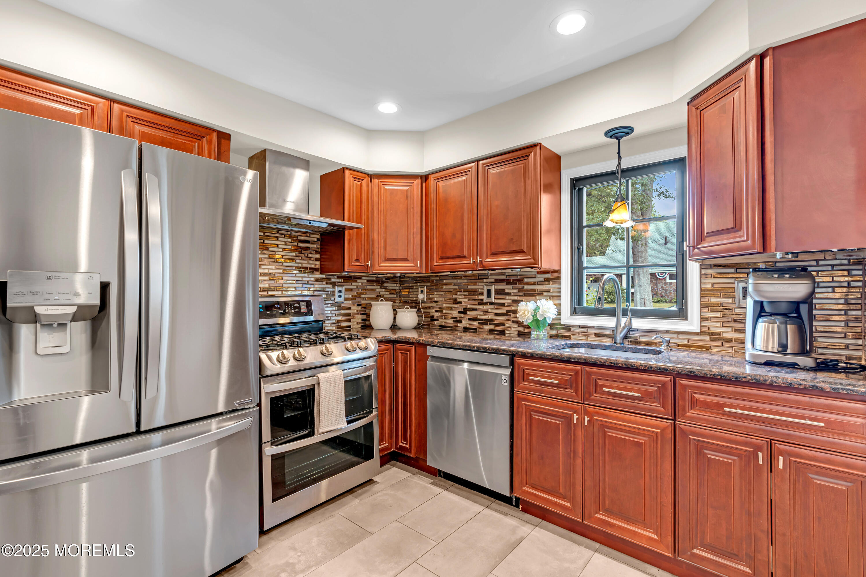 90 Ridge Road Image 4