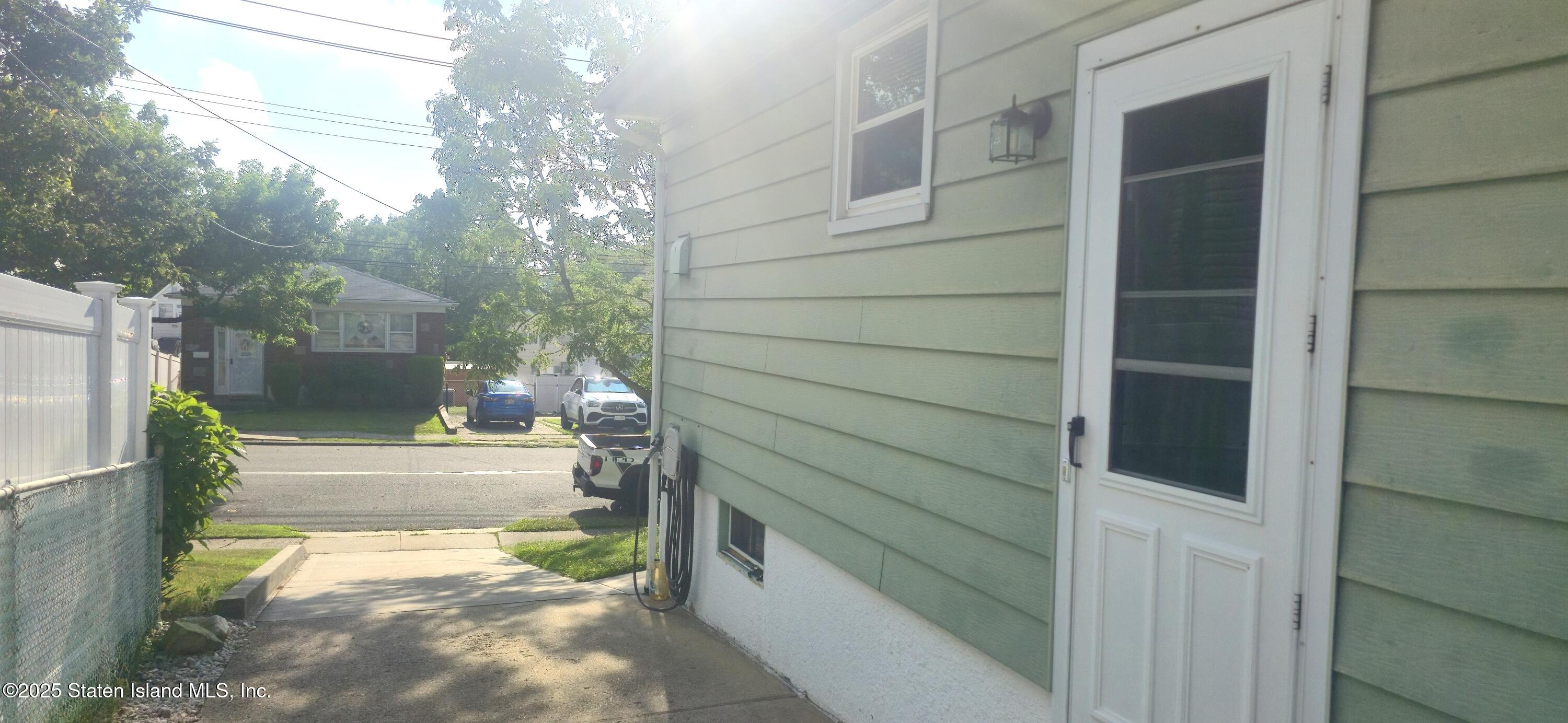 293 Gower Street Image 4