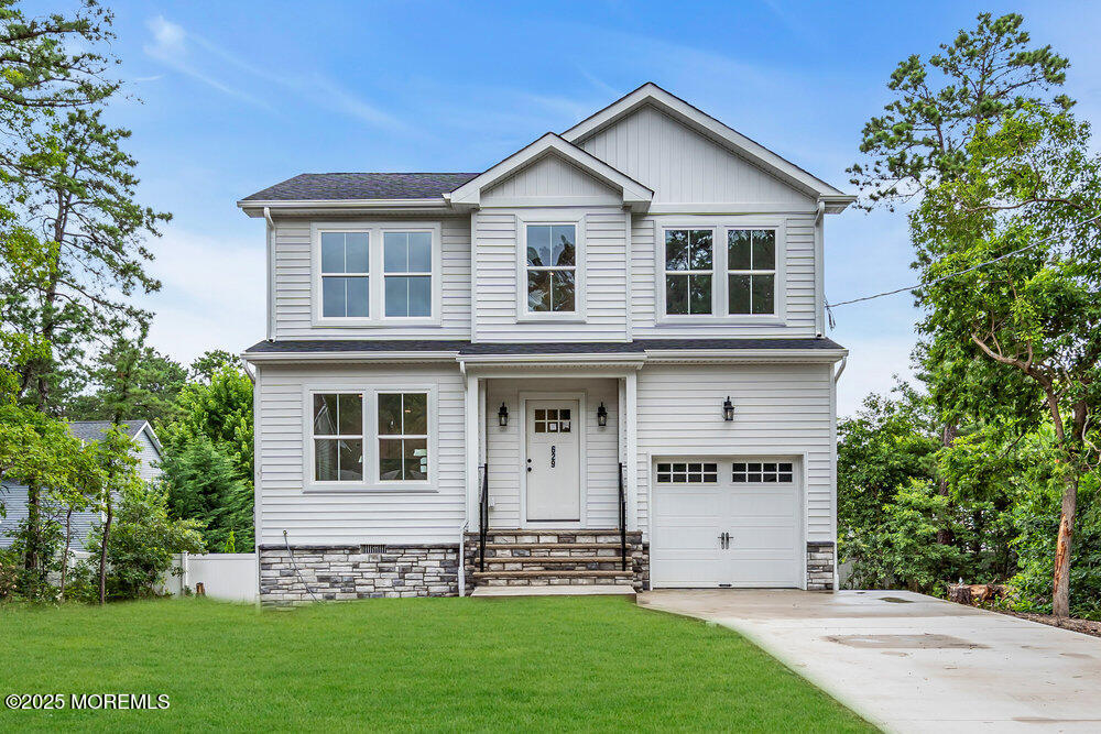629 Monmouth Avenue, Toms River, NJ, 08757