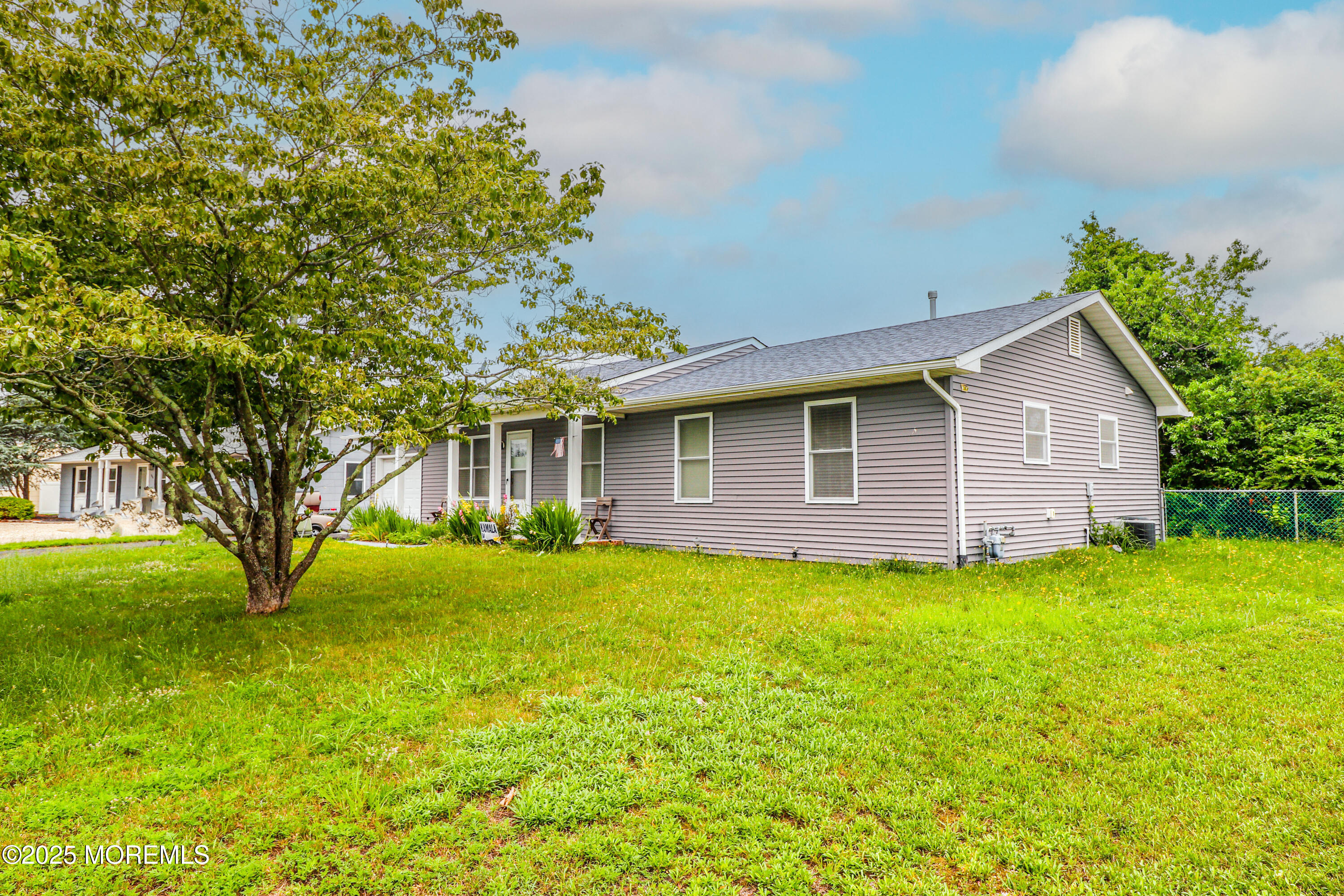908 Sarasota Drive Image 3
