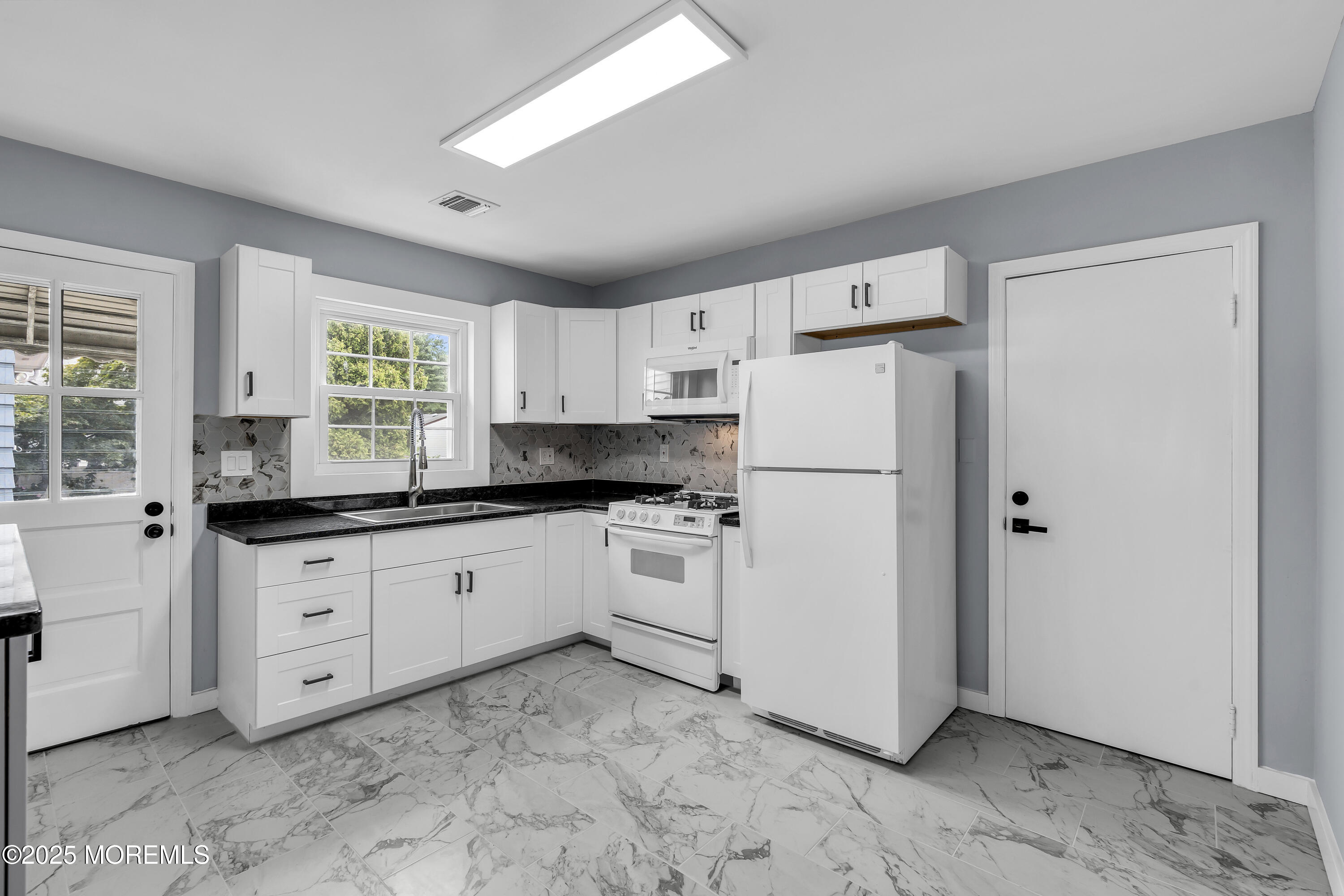 292 Washington Road, Sayreville, NJ, 08872 image 16