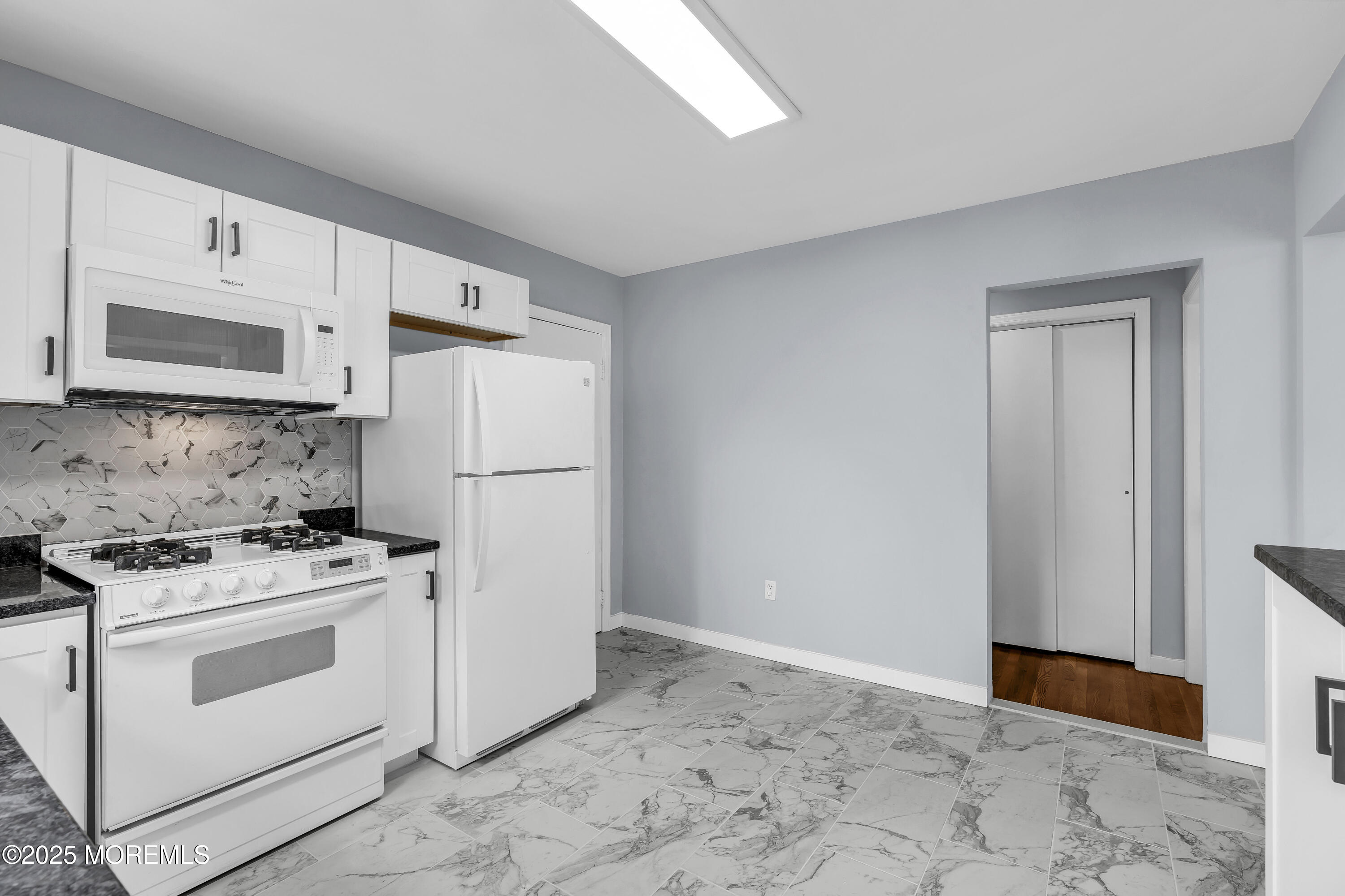 292 Washington Road, Sayreville, NJ, 08872 image 17