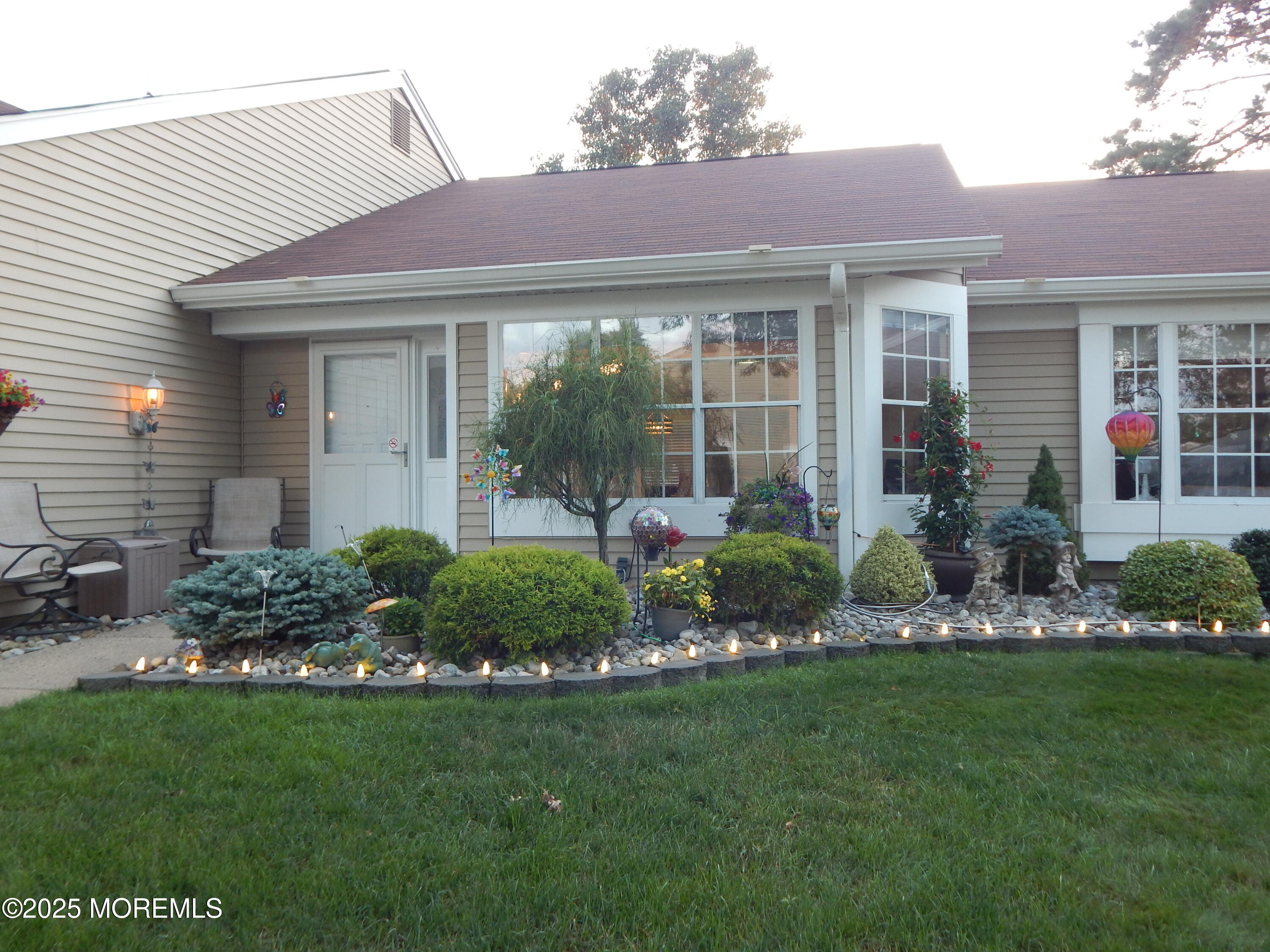 1126B Thornbury Lane Image 2