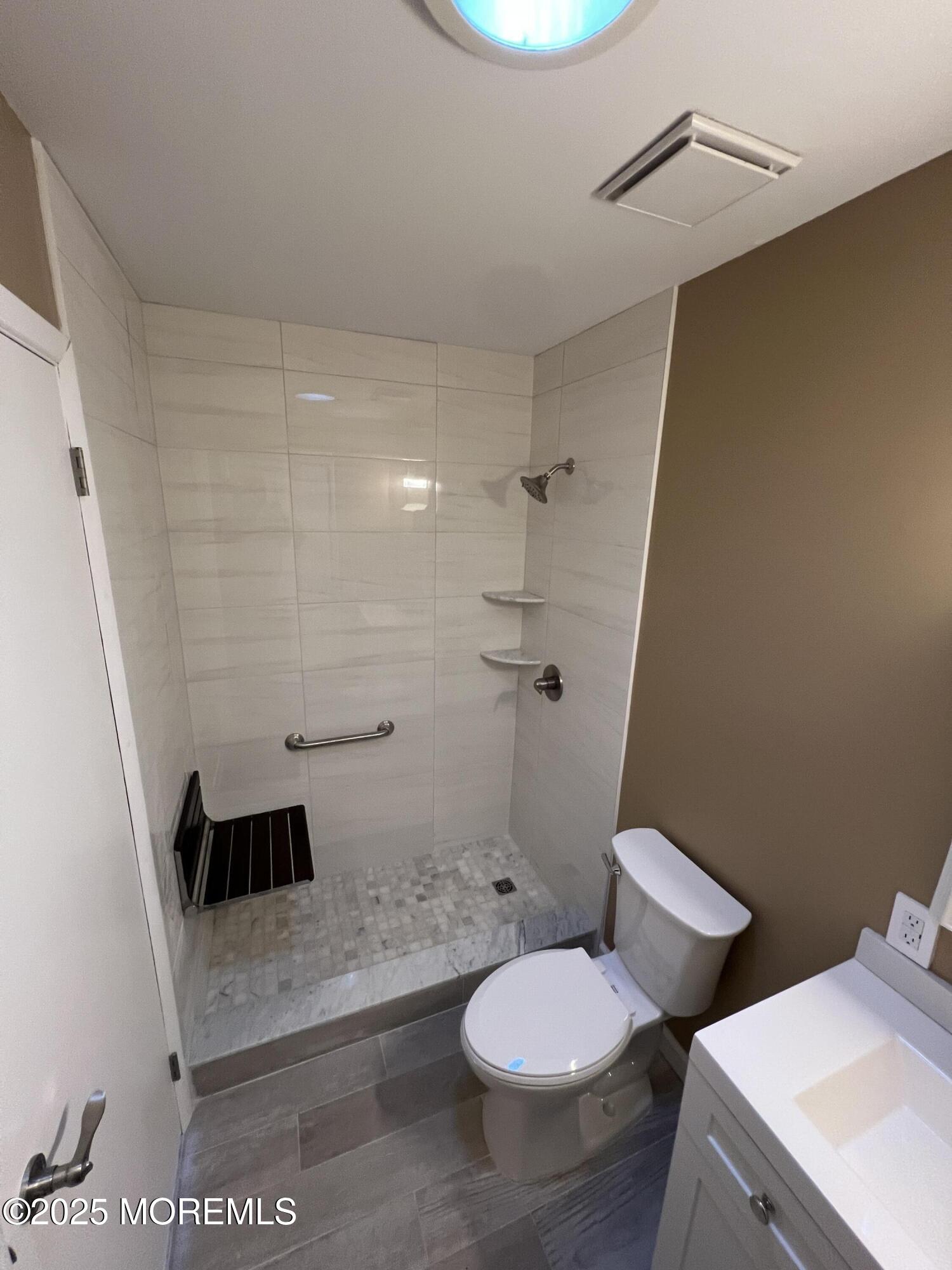 37 Norwalk Avenue 70, Manchester, NJ, 08759 image 6