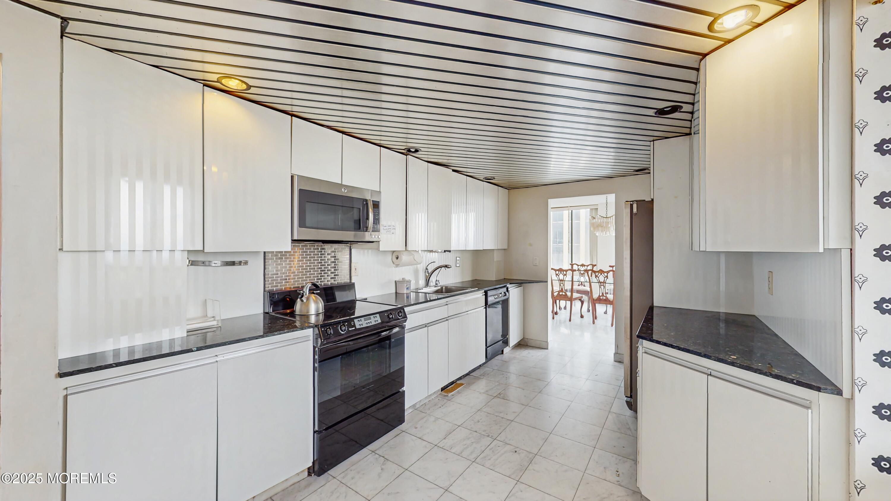 300 Winston Drive C2617, Cliffside Park, NJ, 07010 image 11