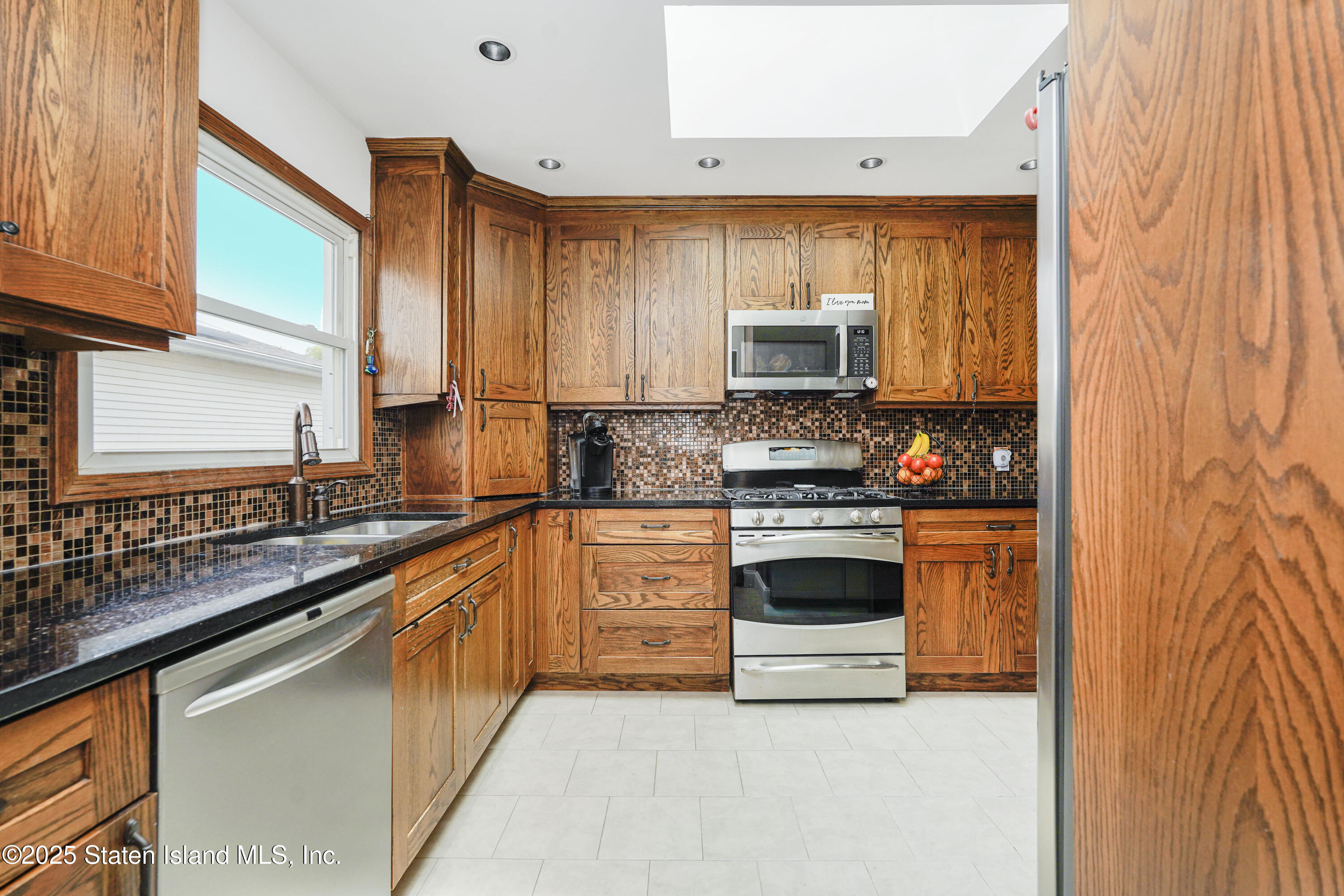 335 Simonson Avenue, Staten Island, NY, 10303 image 8