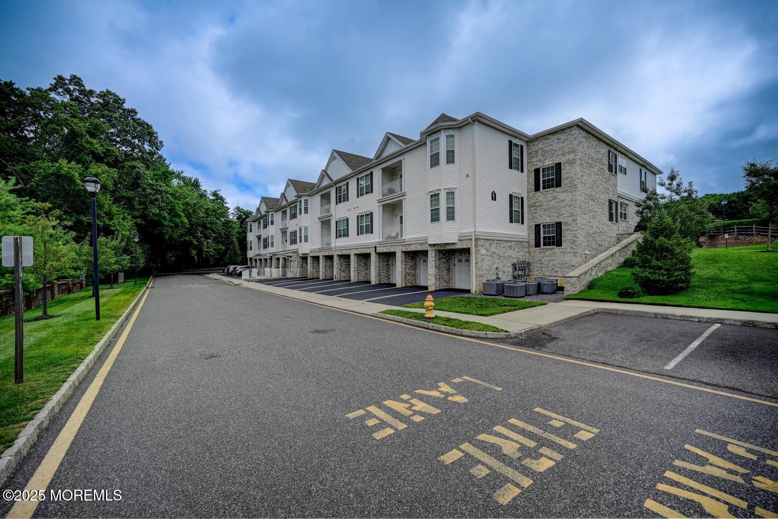111 Canterbury Lane, Morganville, NJ, 07751 image 40