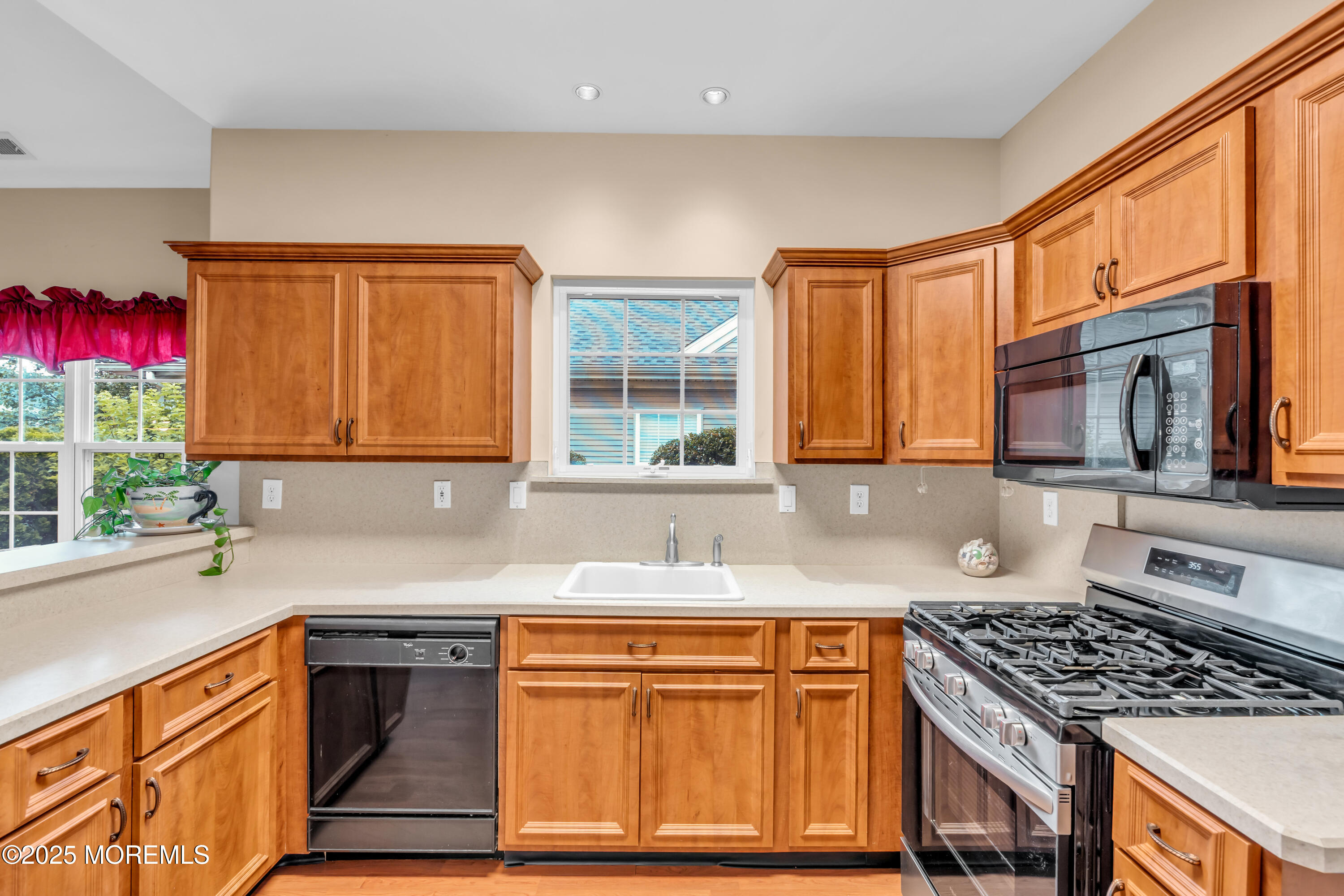 12 Falstaff Drive, Manchester, NJ, 08759 image 52