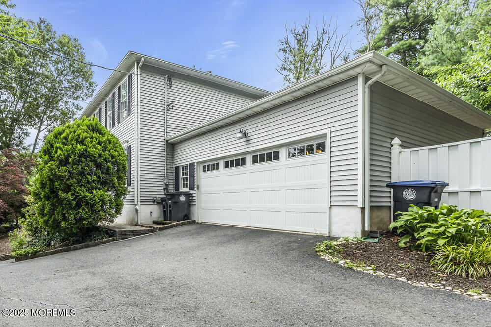 1207 Bayberry Road Image 2