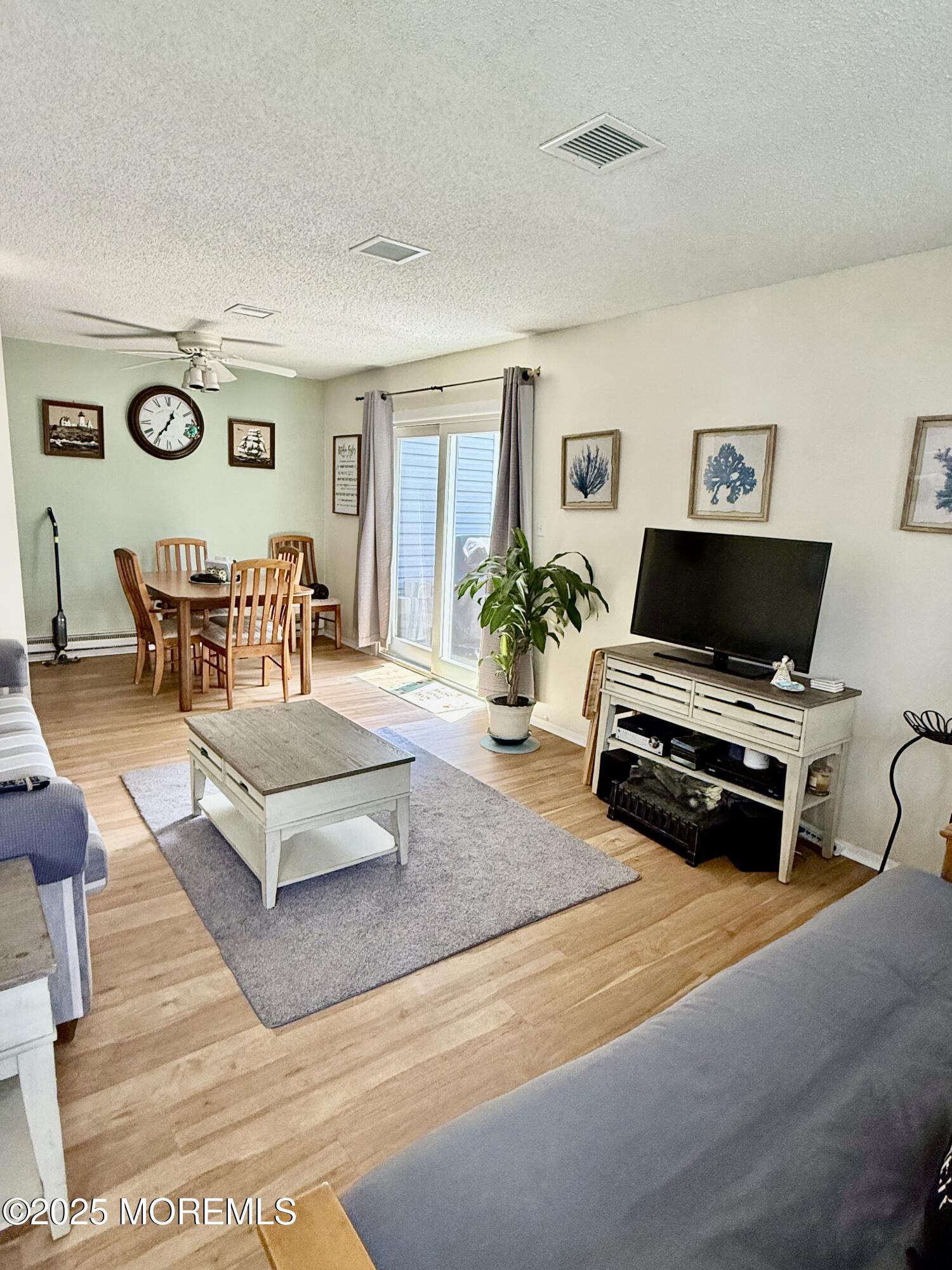 7 S Seas Court Image 3