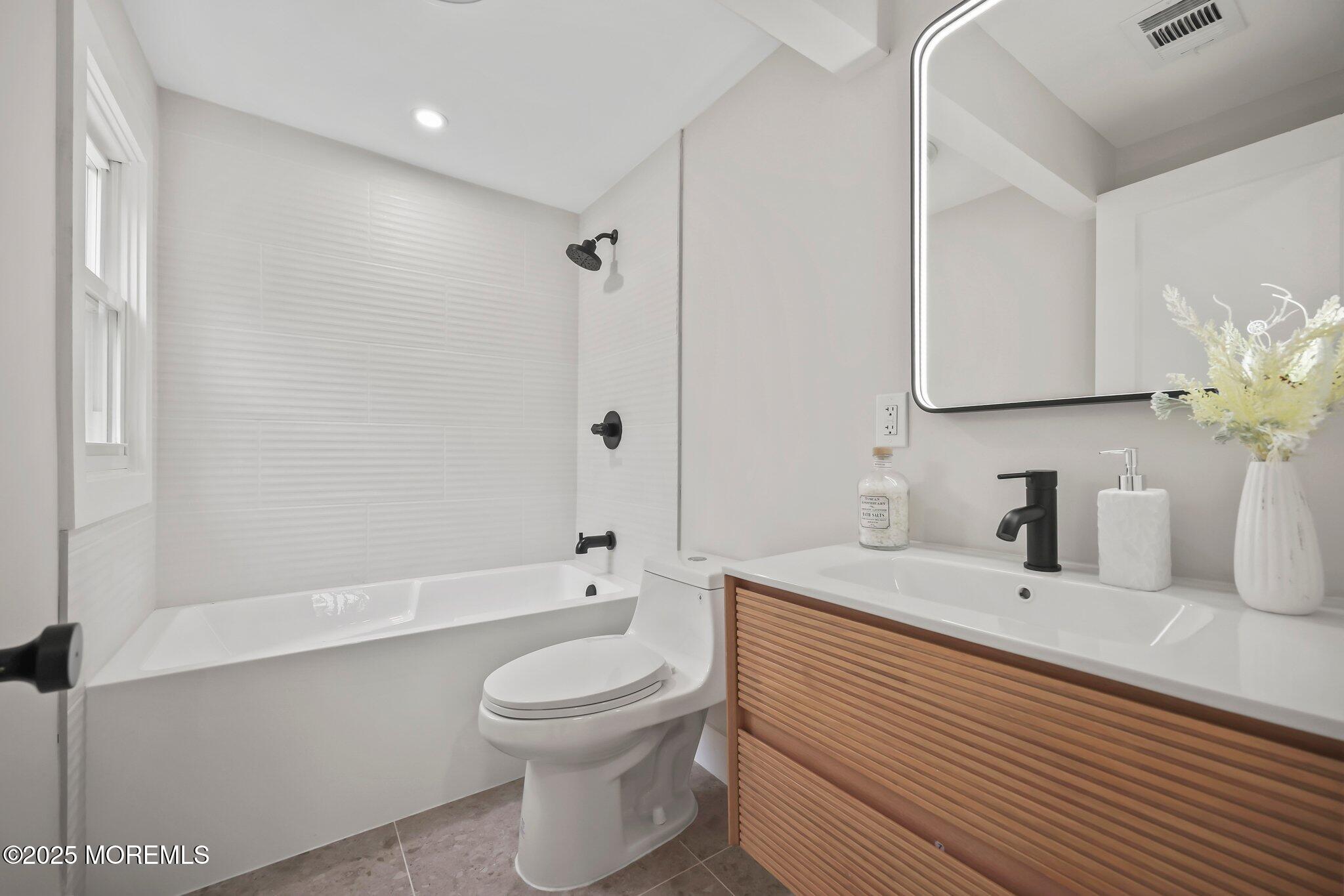 2920 W Bangs Lane, Neptune Township, NJ, 07753 image 30