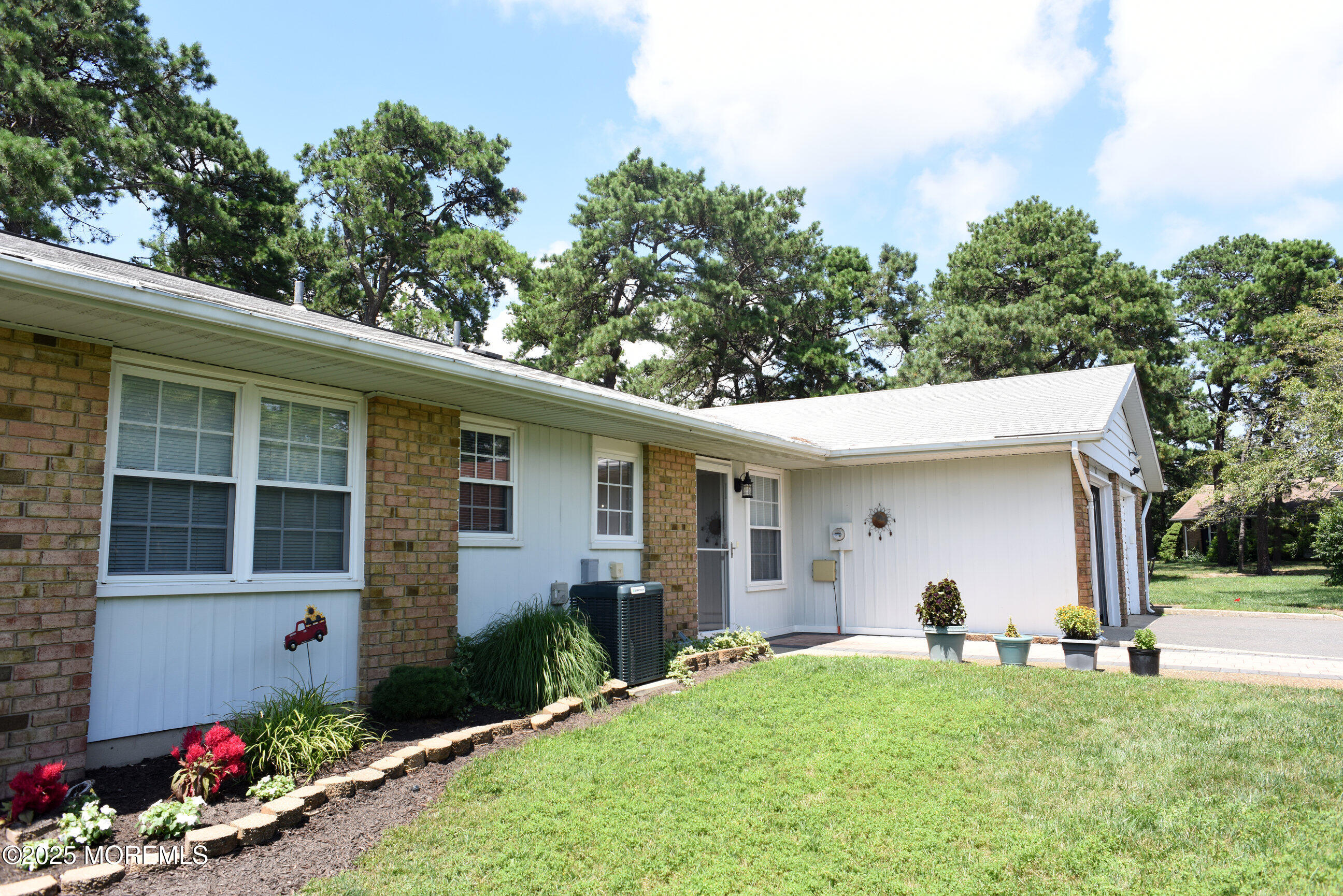 8b Cambridge Circle Image 3