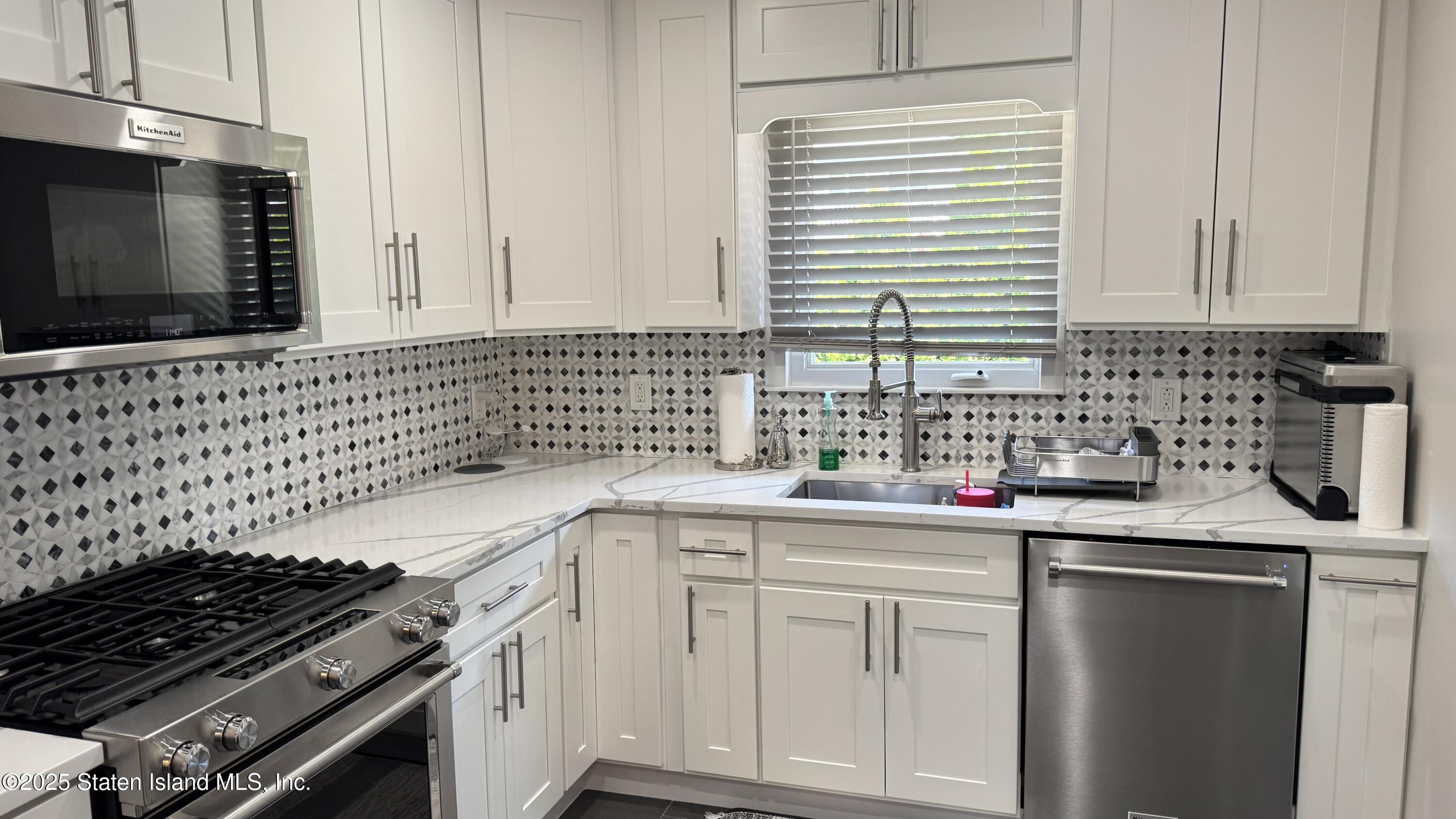 8 Wilson Street, Staten Island, NY, 10304 image 37