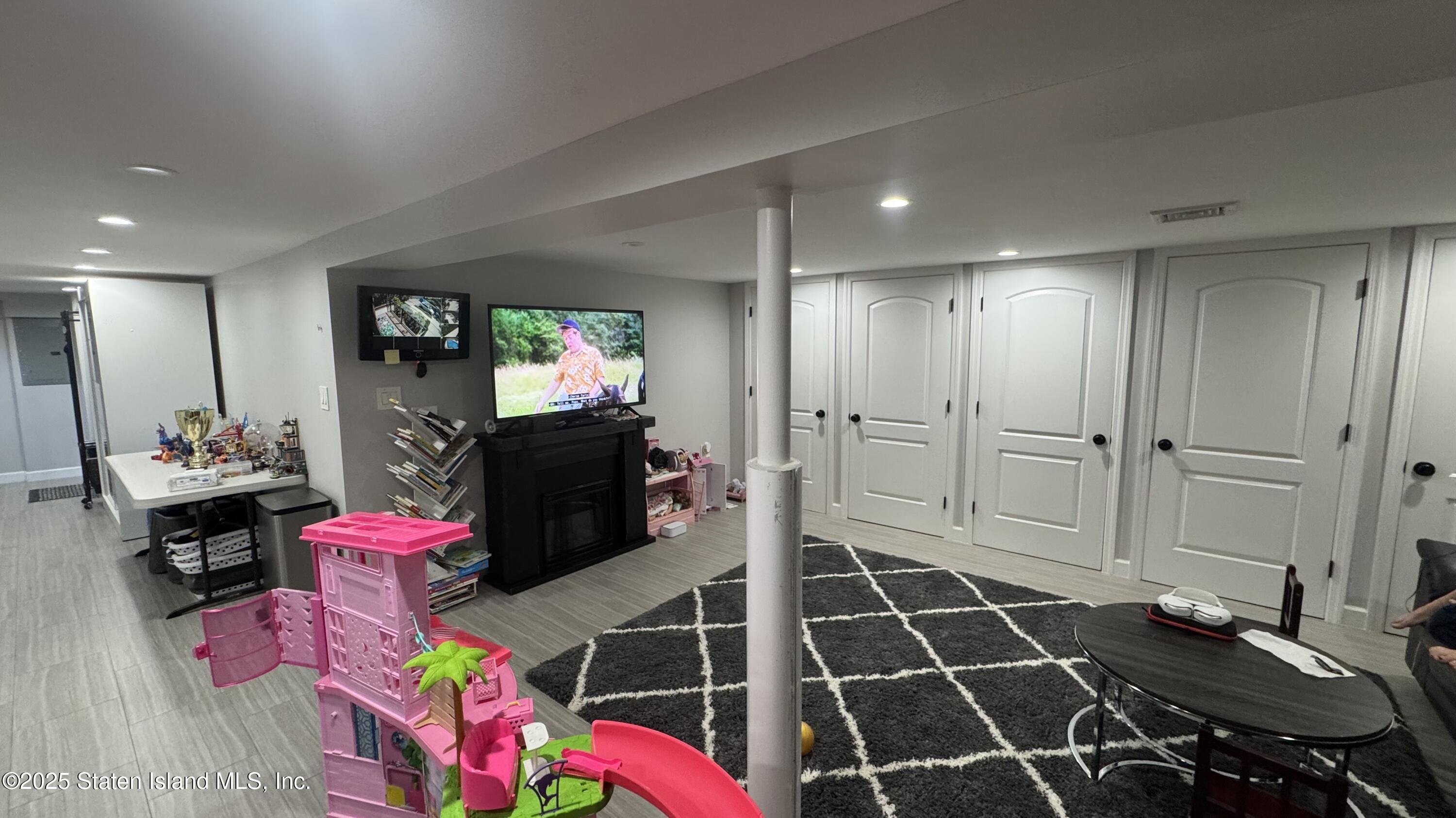 8 Wilson Street, Staten Island, NY, 10304 image 64