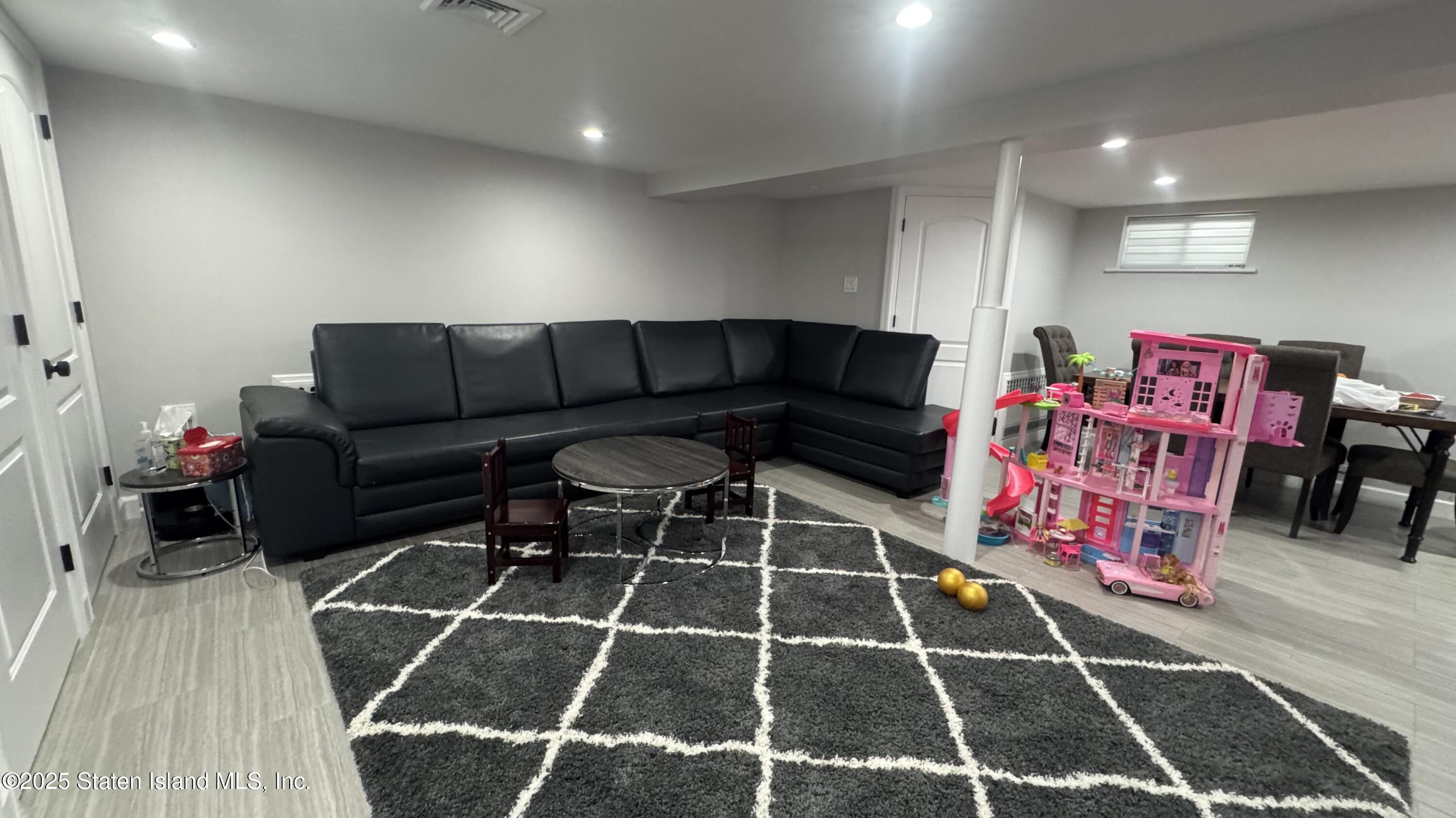 8 Wilson Street, Staten Island, NY, 10304 image 66