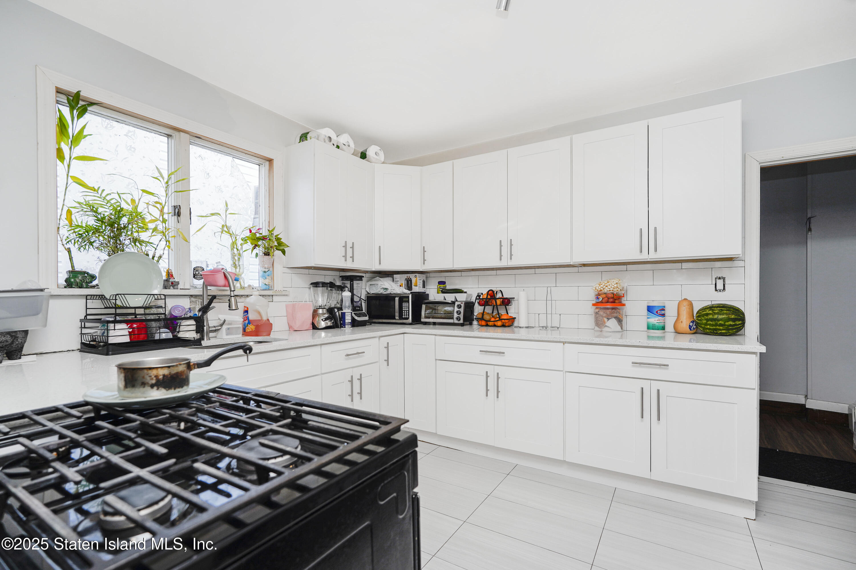16 Florence Street, Staten Island, NY, 10308 image 9